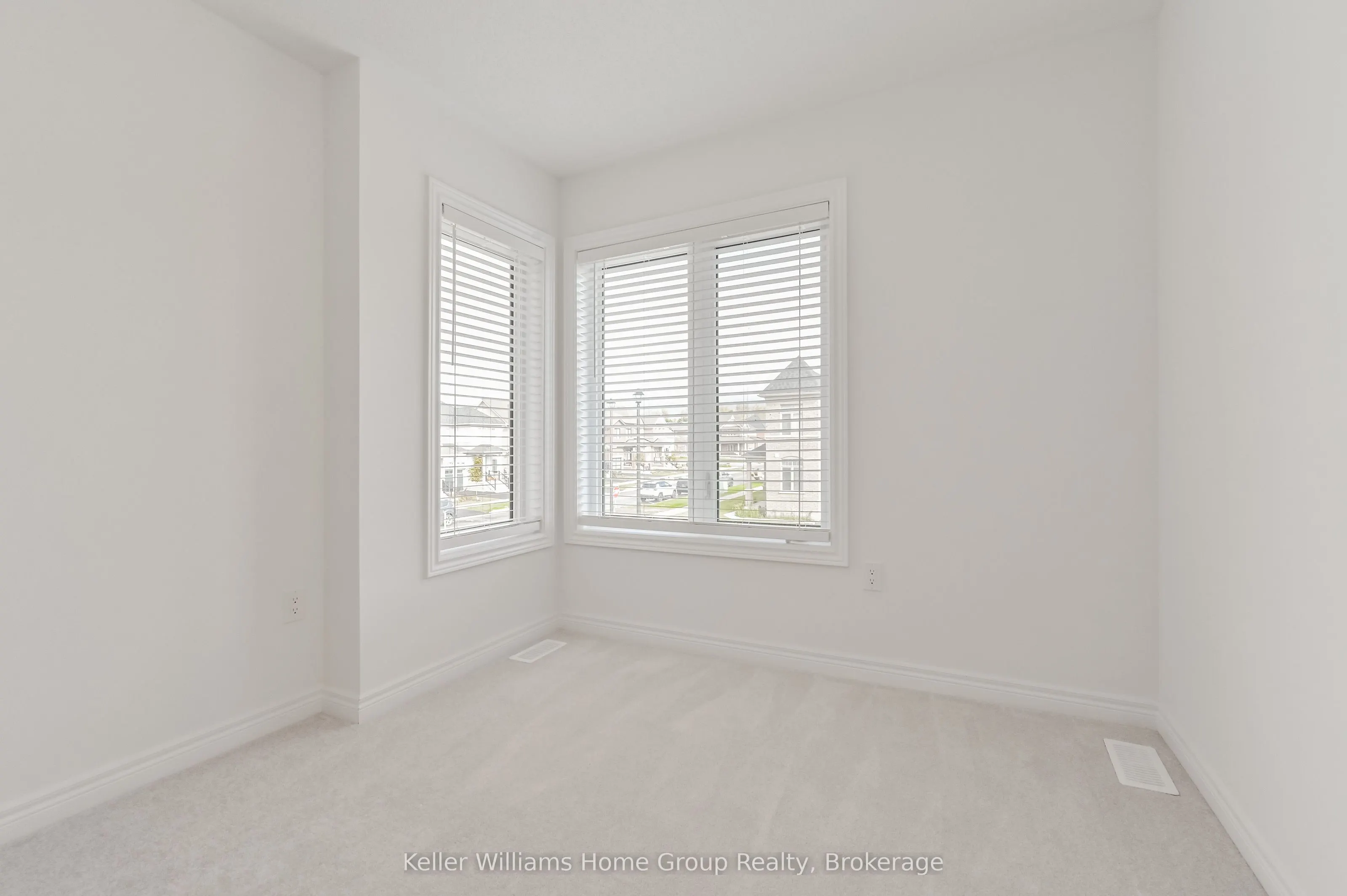 13 EDMINSTON Drive