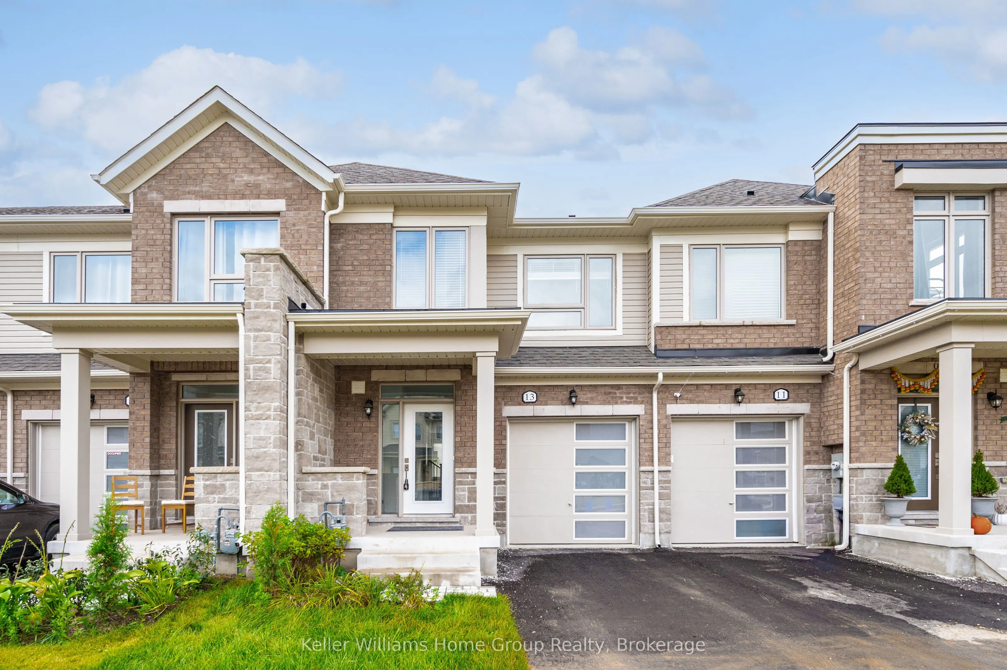 13 EDMINSTON Drive