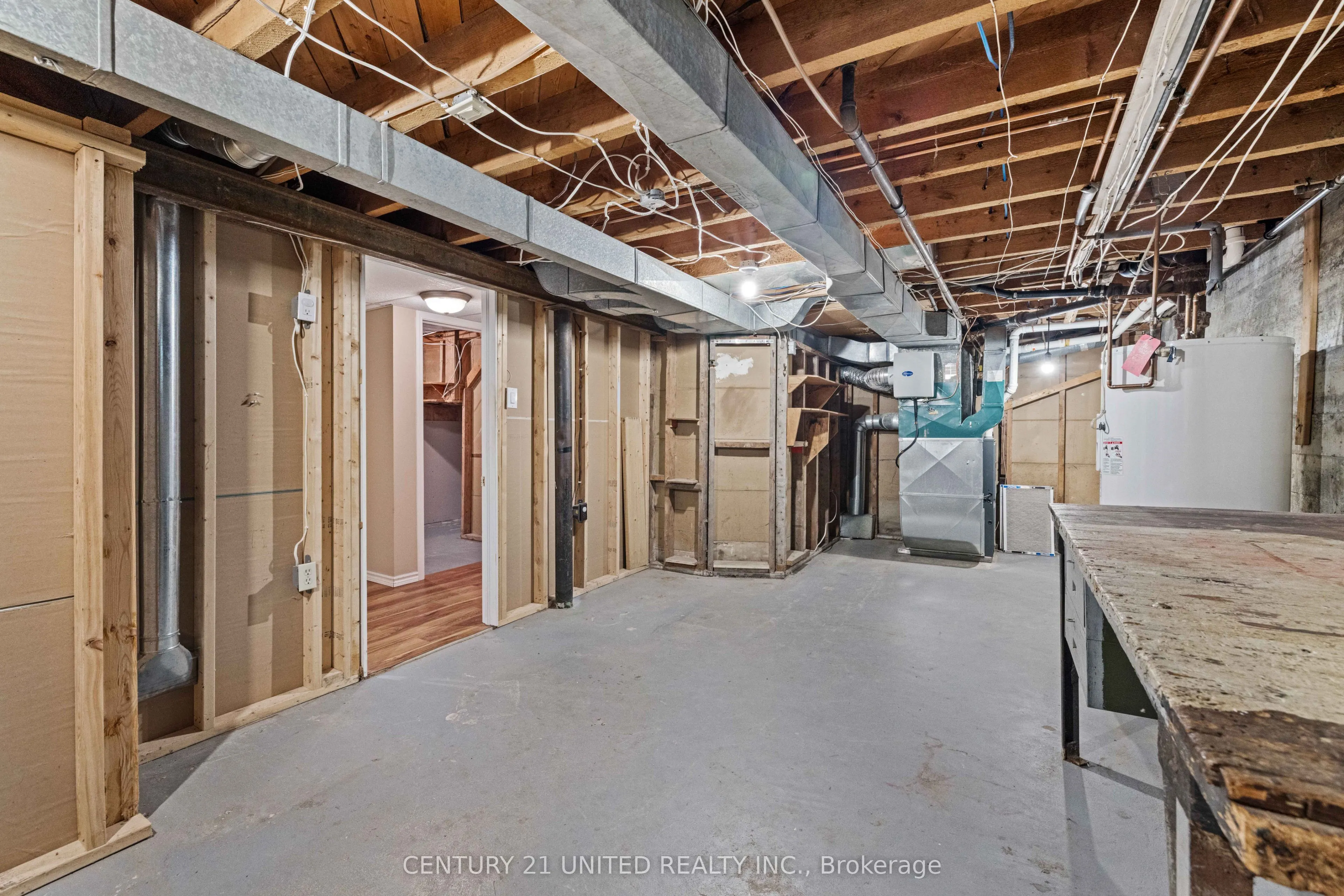 572 Murray Street