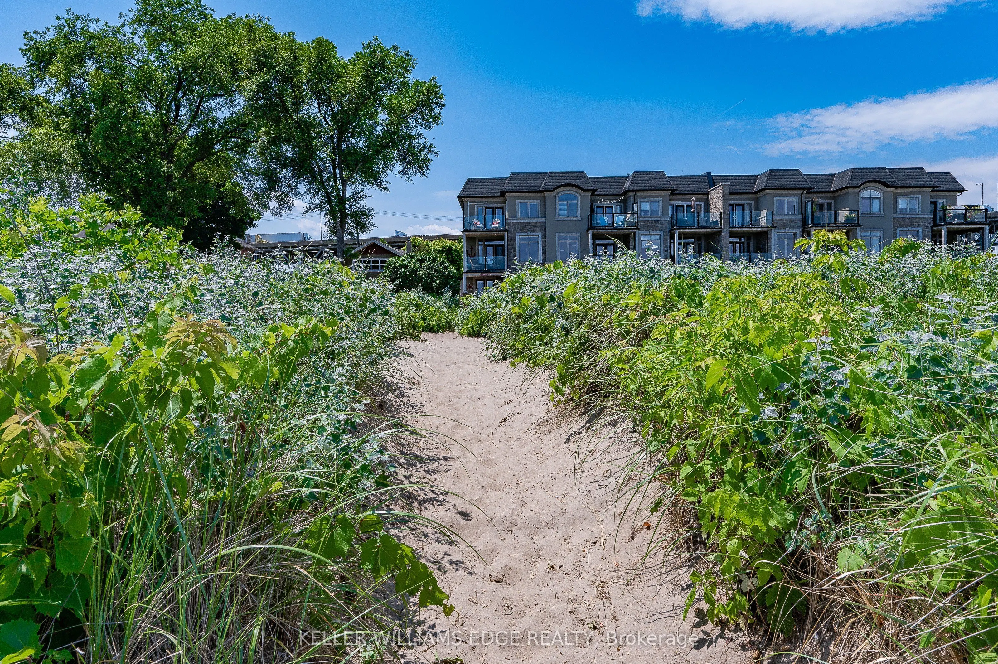 1081 Beach Boulevard