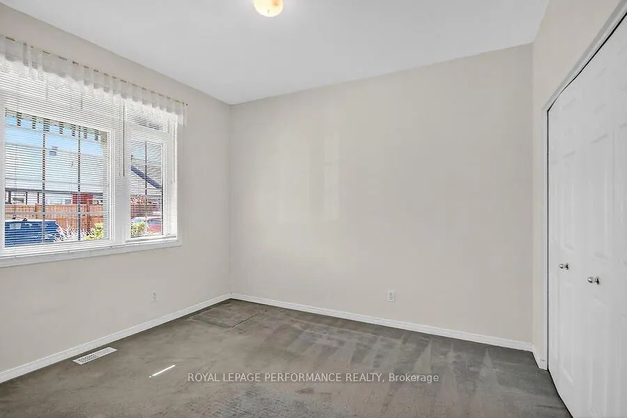 40 Briardale Crescent