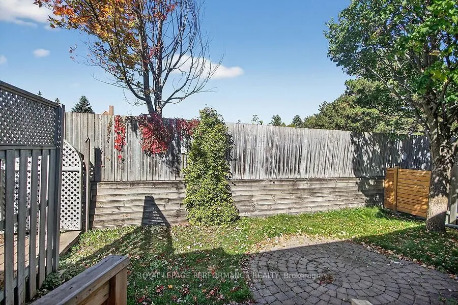 40 Briardale Crescent