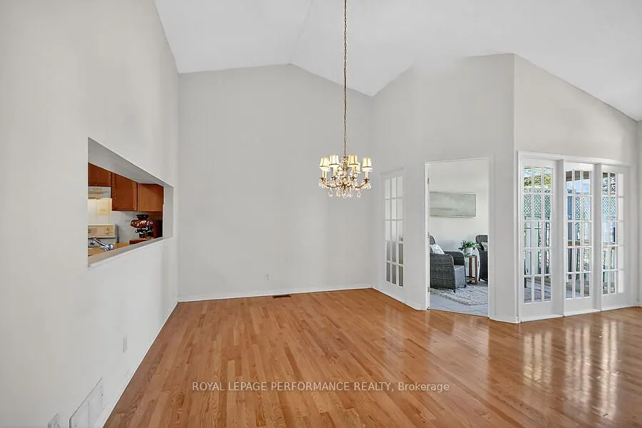 40 Briardale Crescent