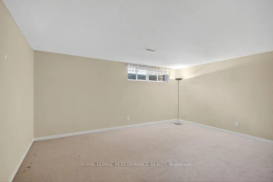 40 Briardale Crescent