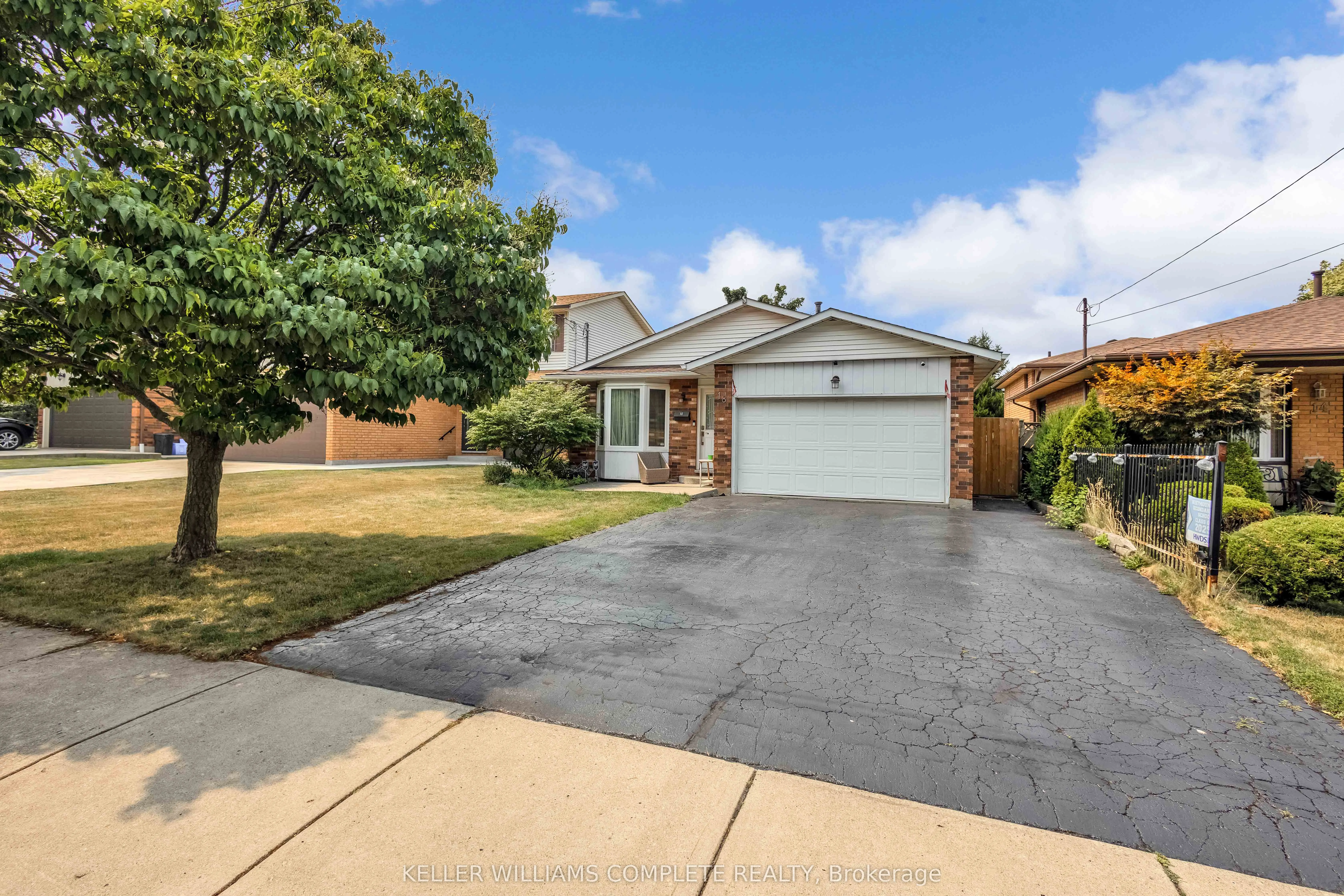 18 Rosewell Street