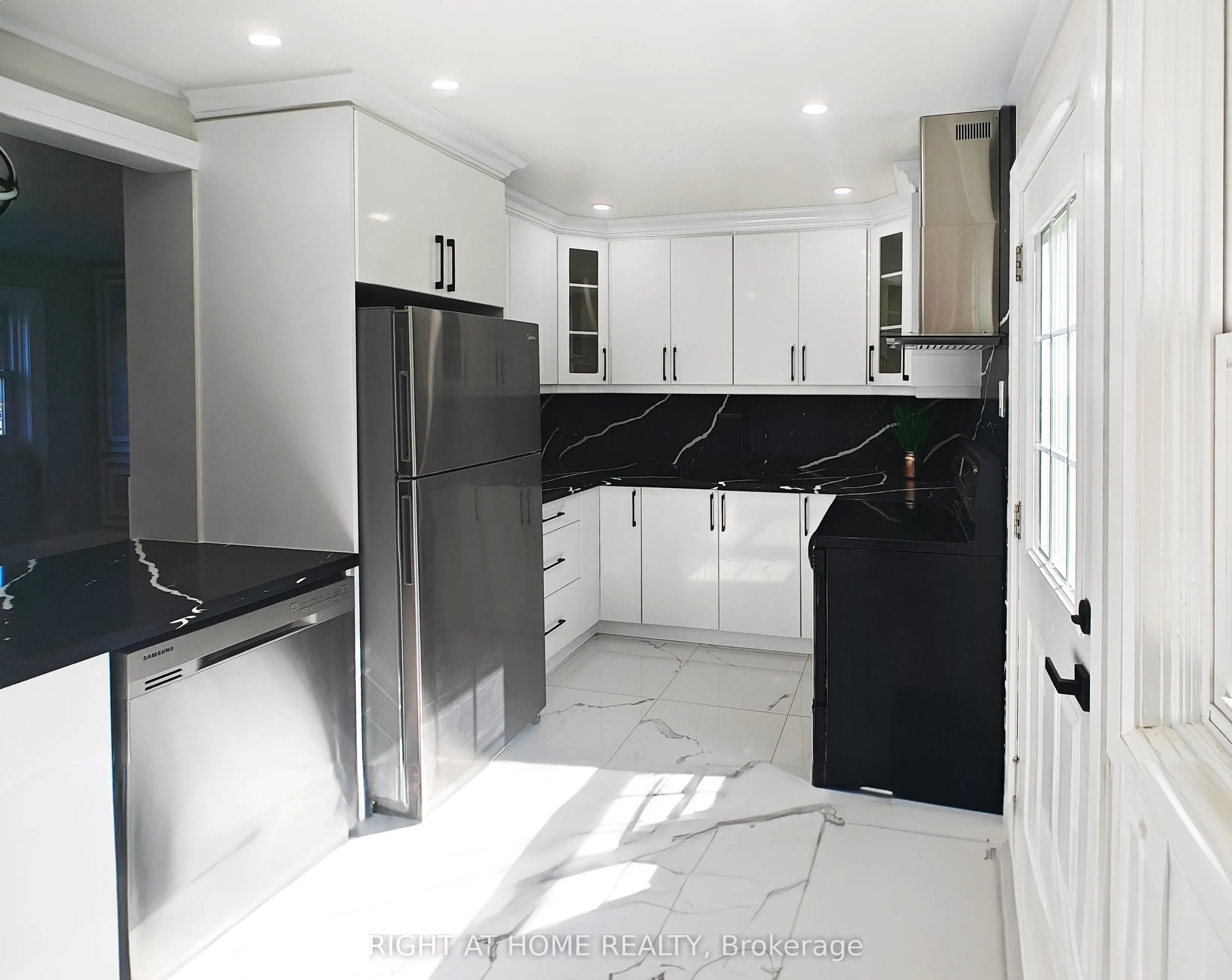 381 East 23rd Street