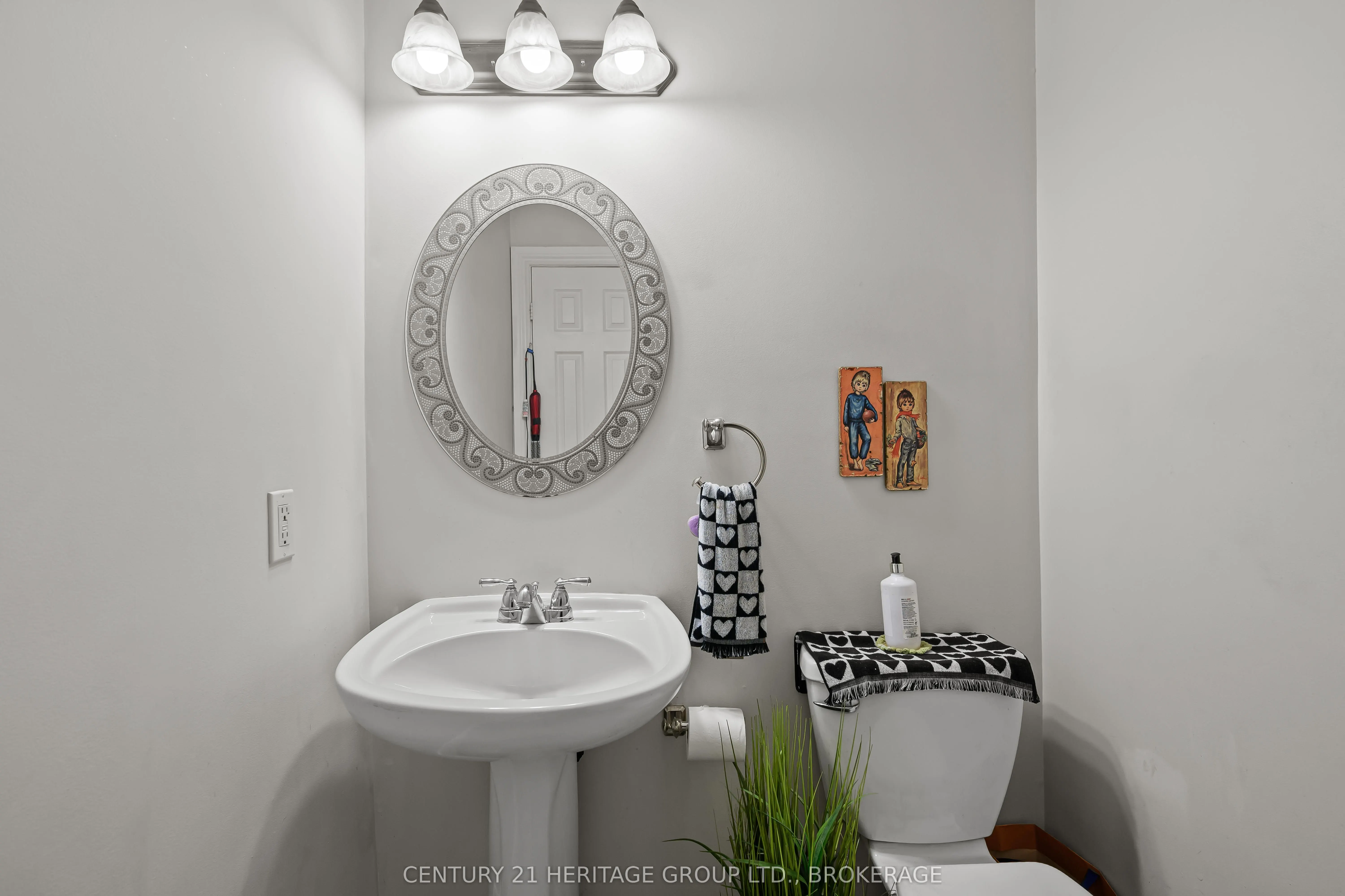 1098 King Street W, #29