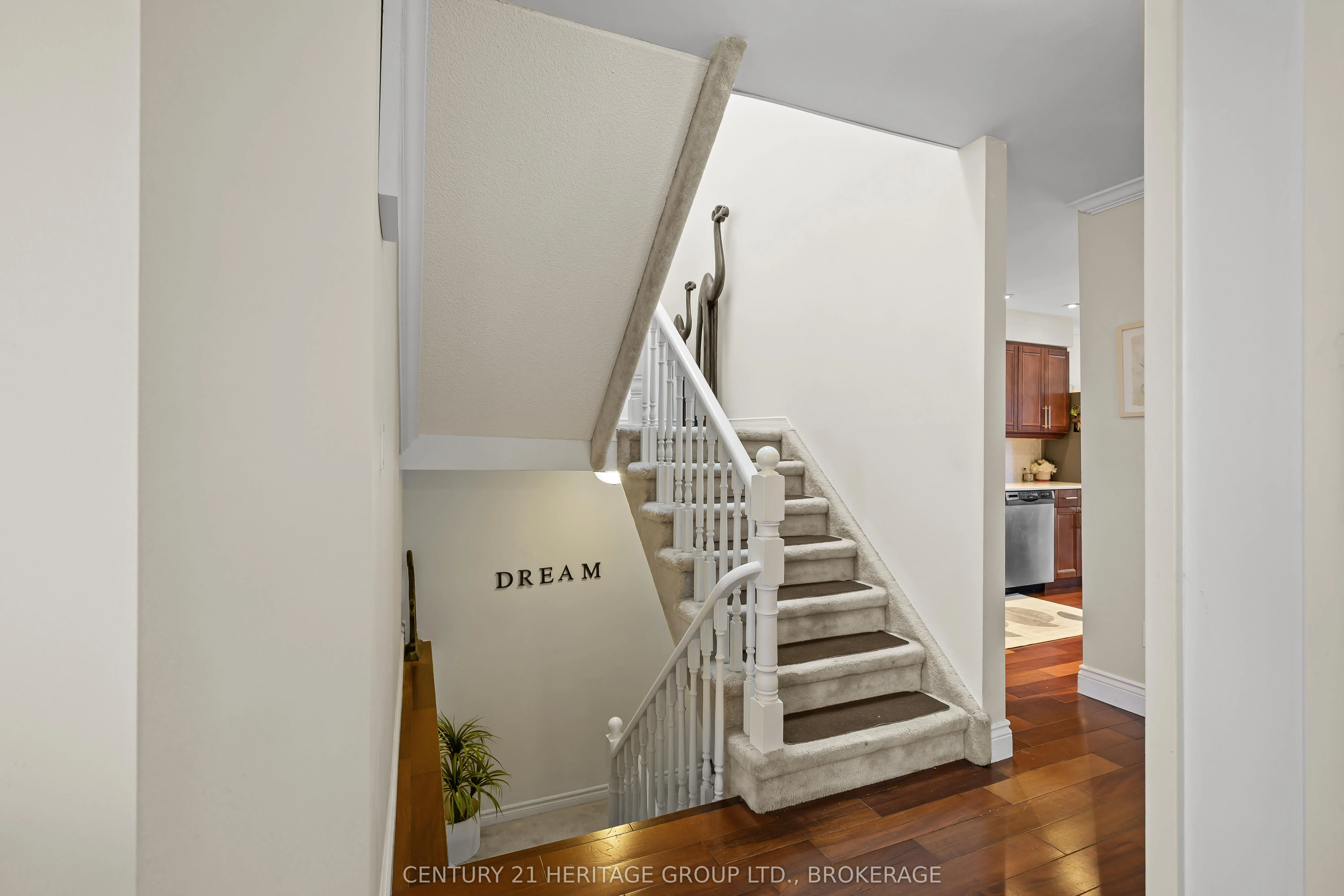 1098 King Street W, #29