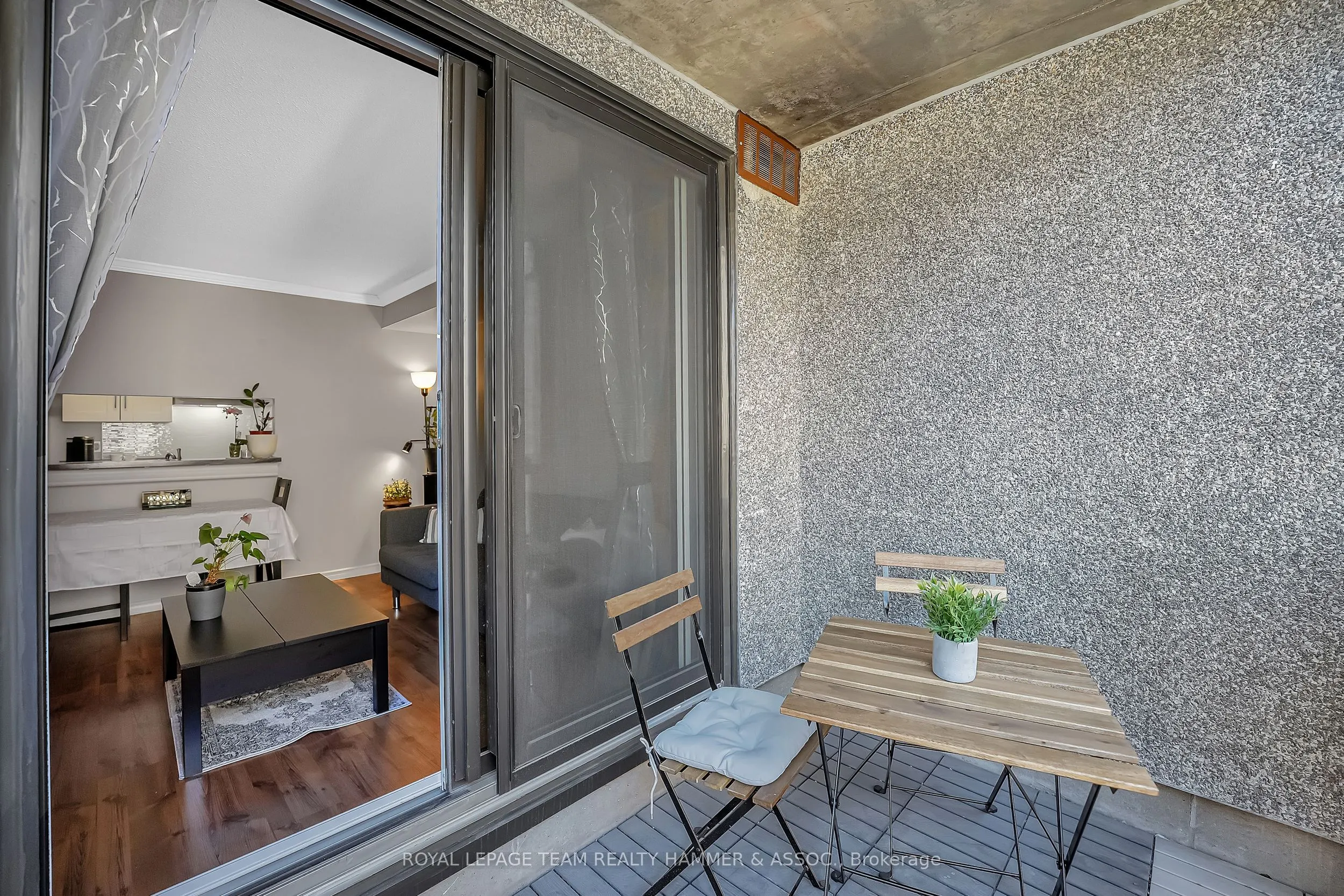 199 Kent Street, #1701