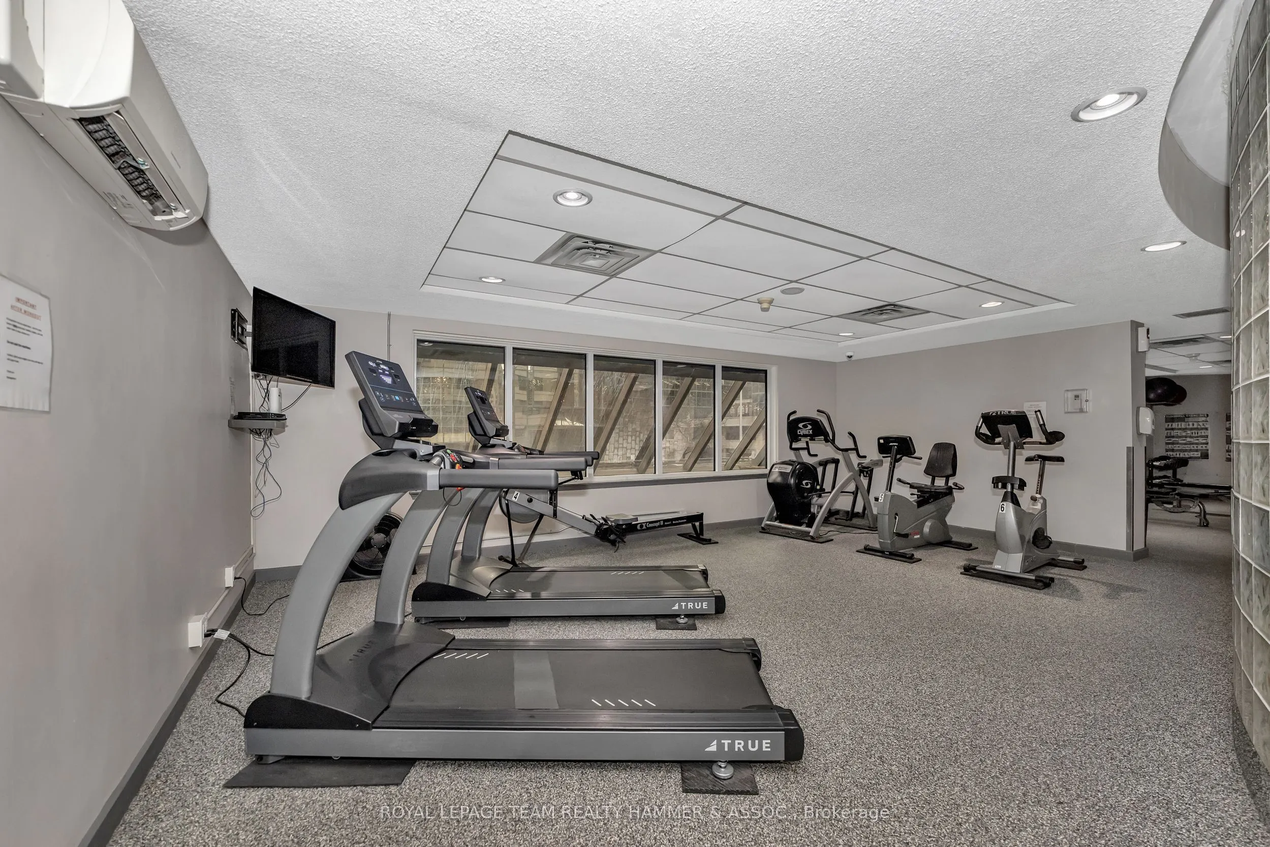 199 Kent Street, #1701