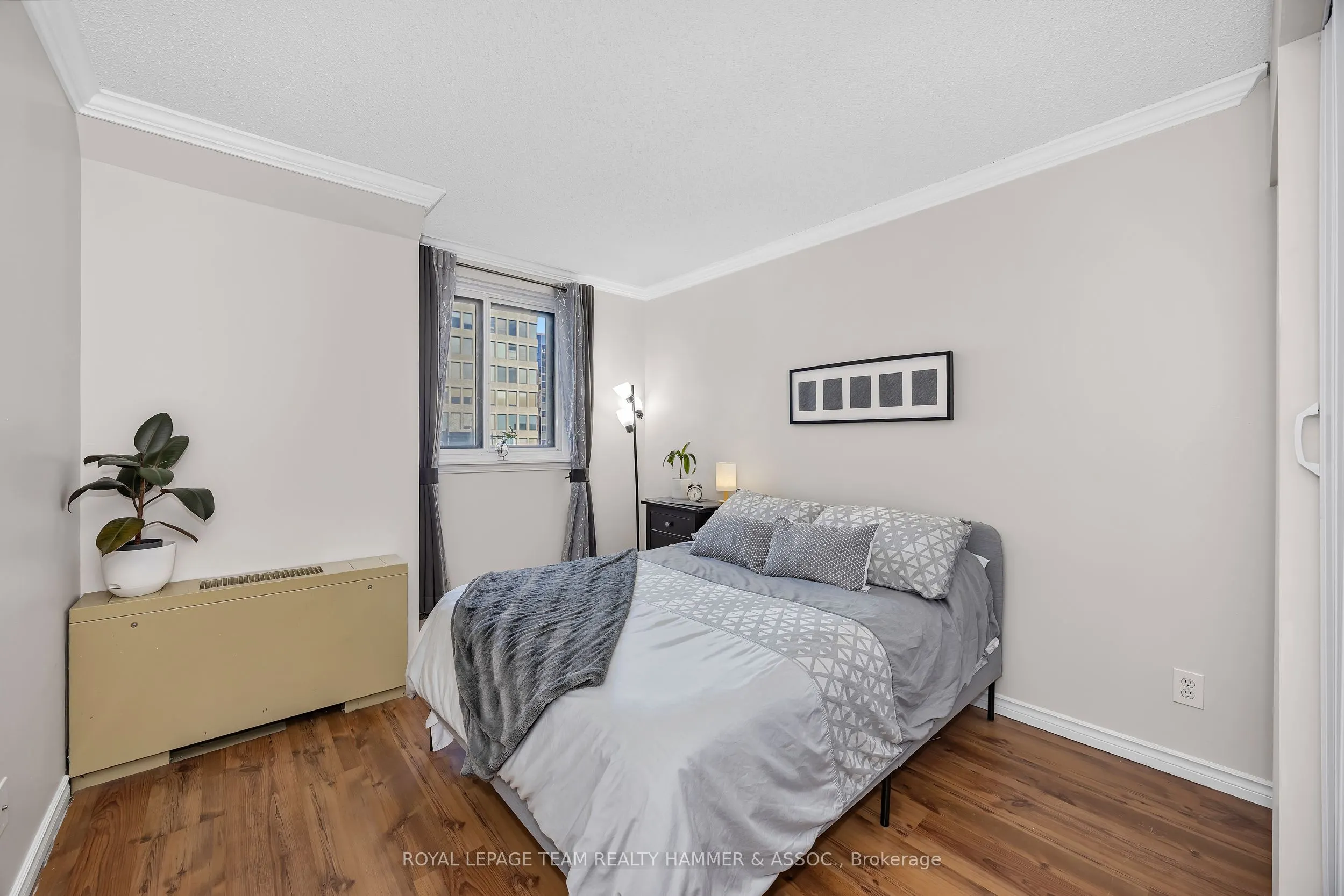 199 Kent Street, #1701