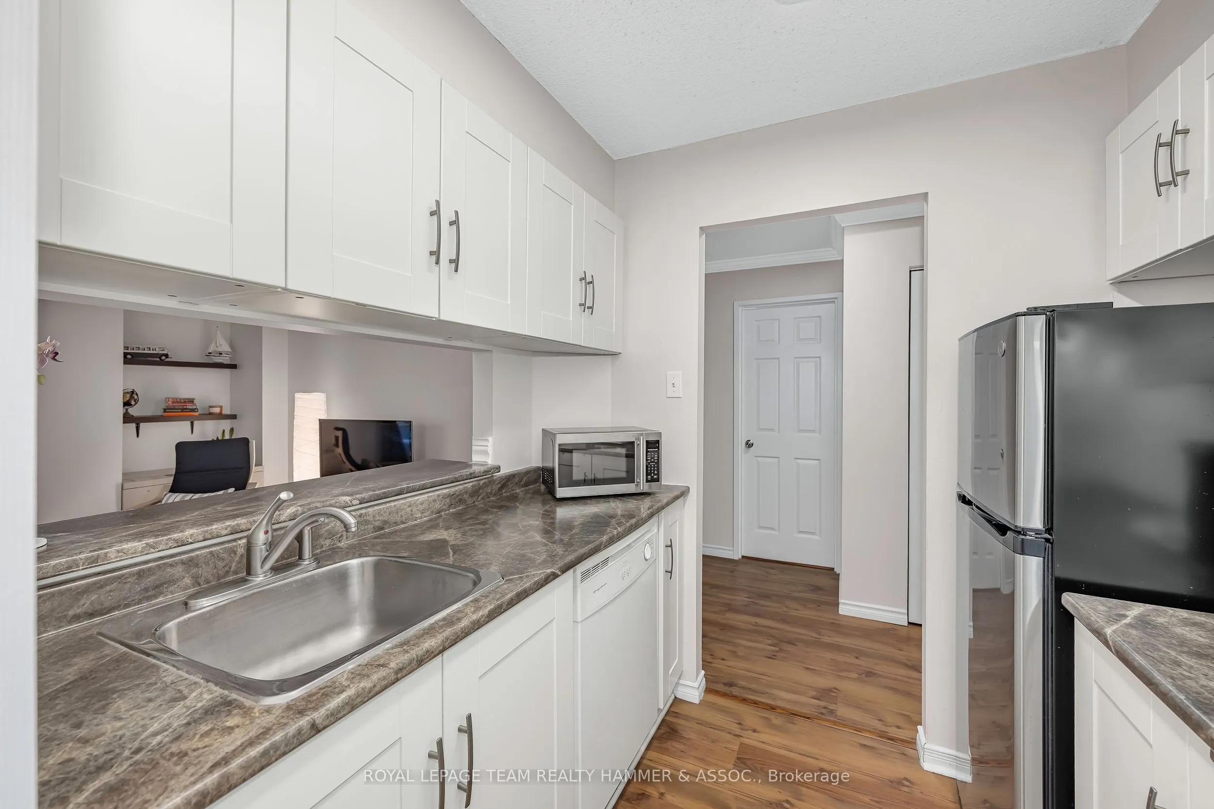 199 Kent Street, #1701