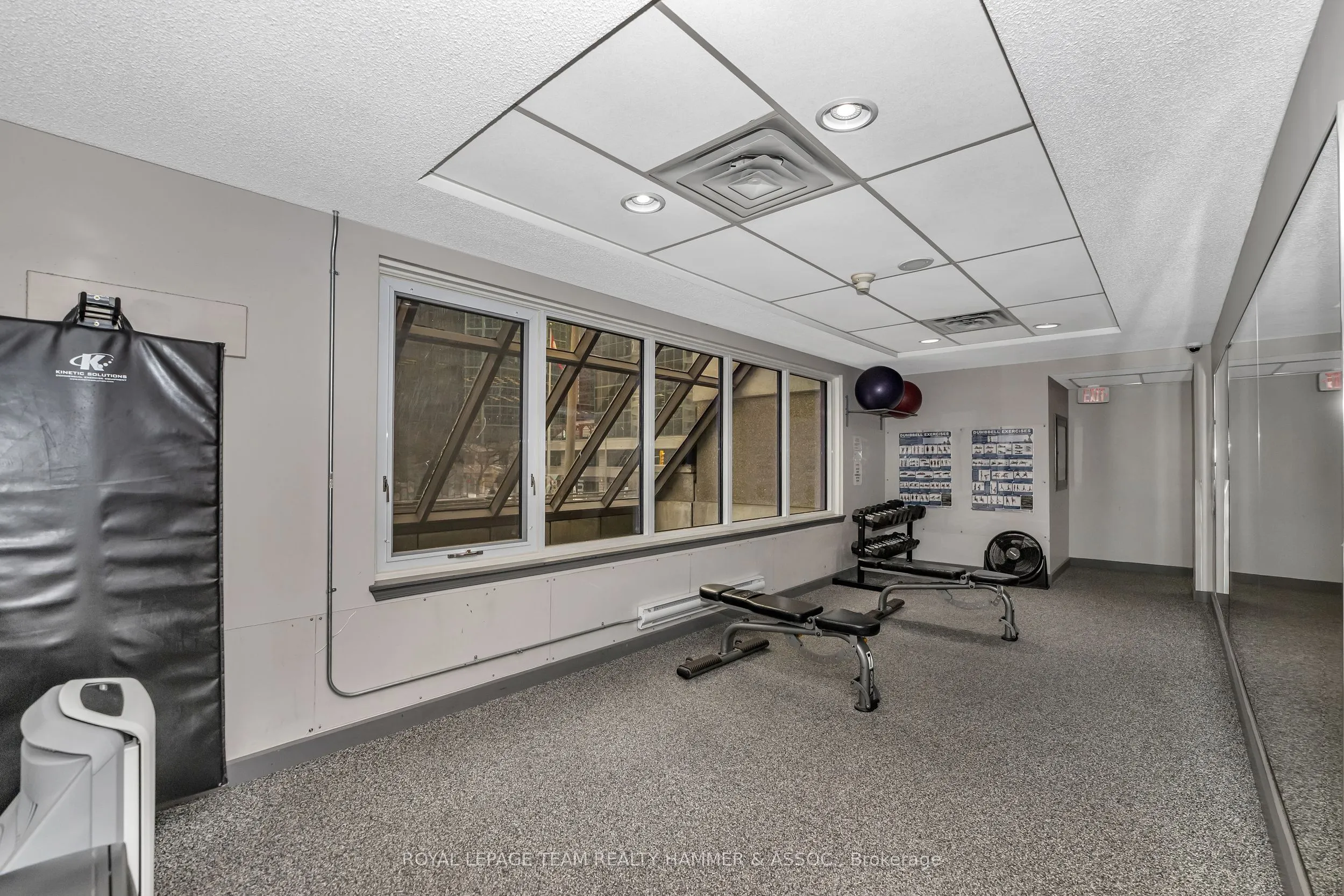 199 Kent Street, #1701