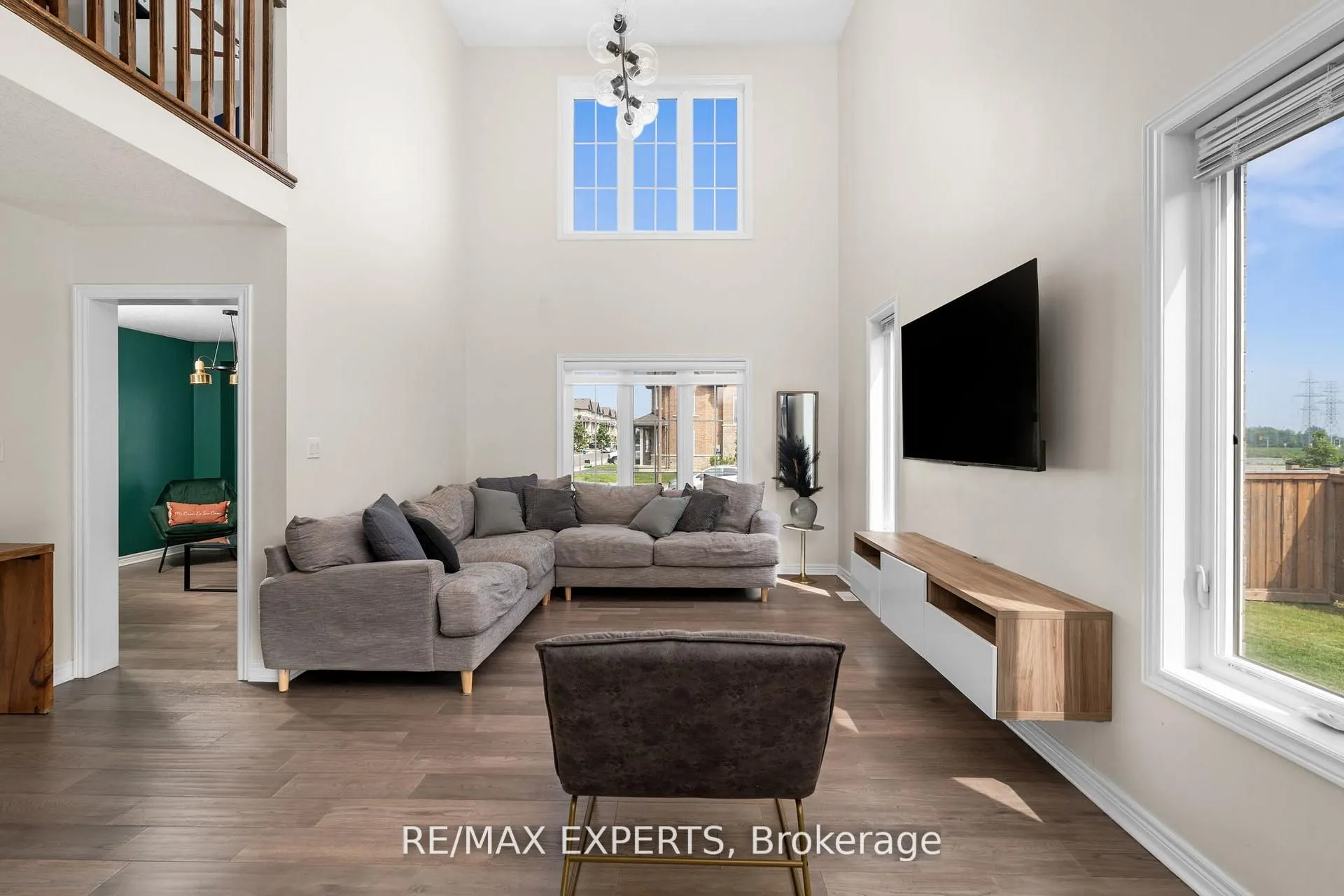 316 Dalgleish Trail