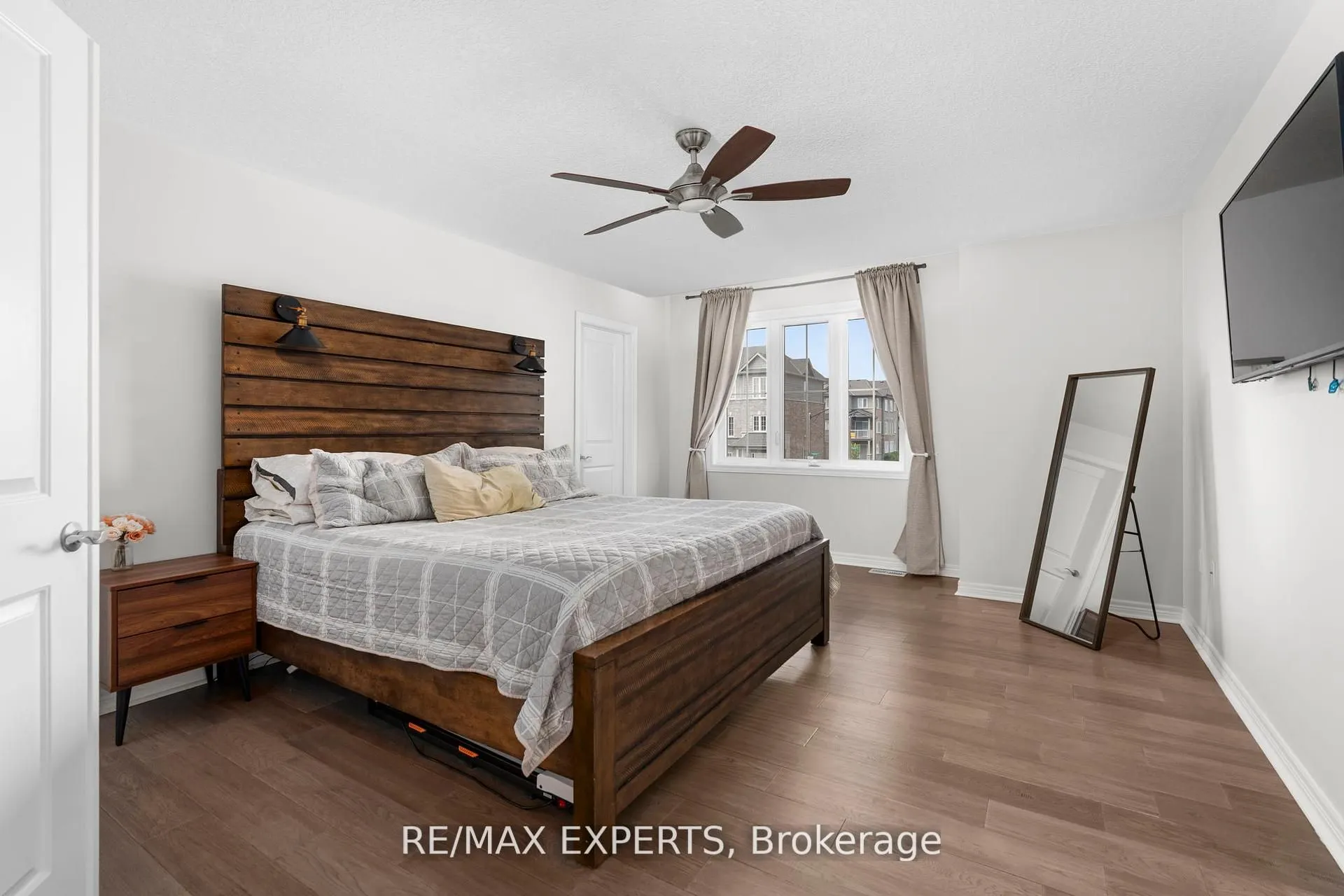316 Dalgleish Trail