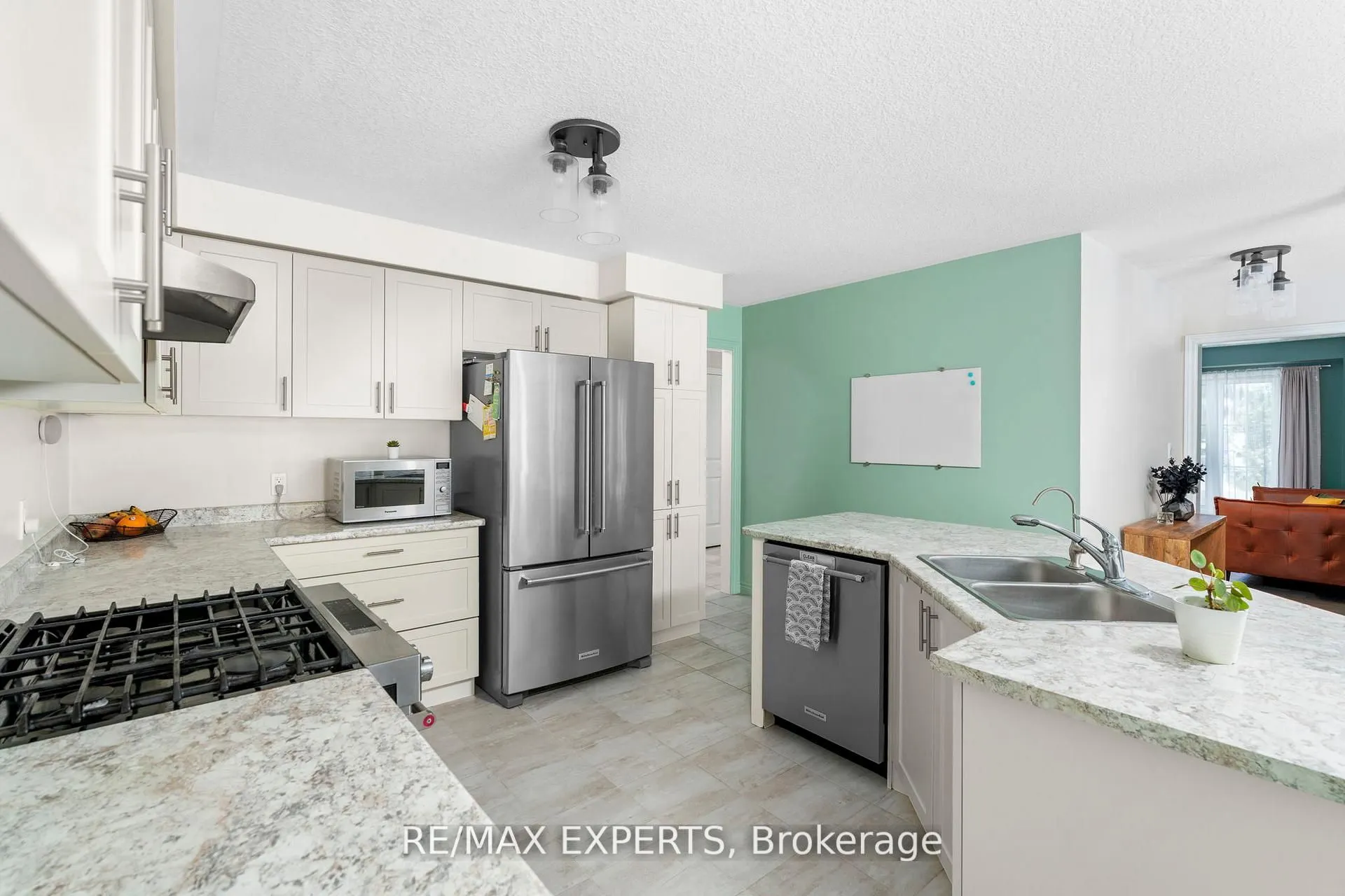 316 Dalgleish Trail
