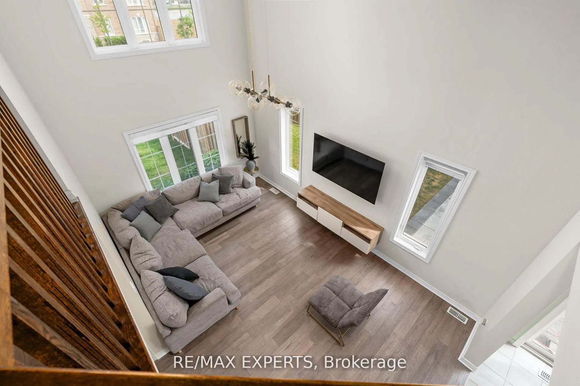 316 Dalgleish Trail
