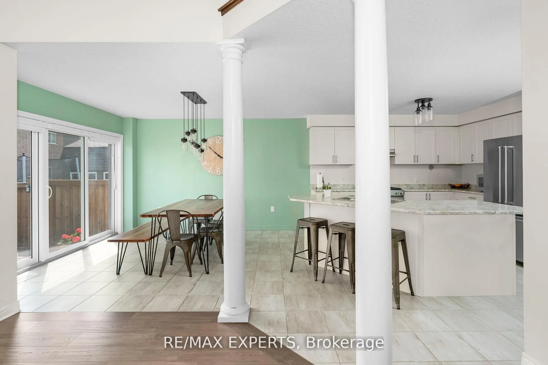 316 Dalgleish Trail