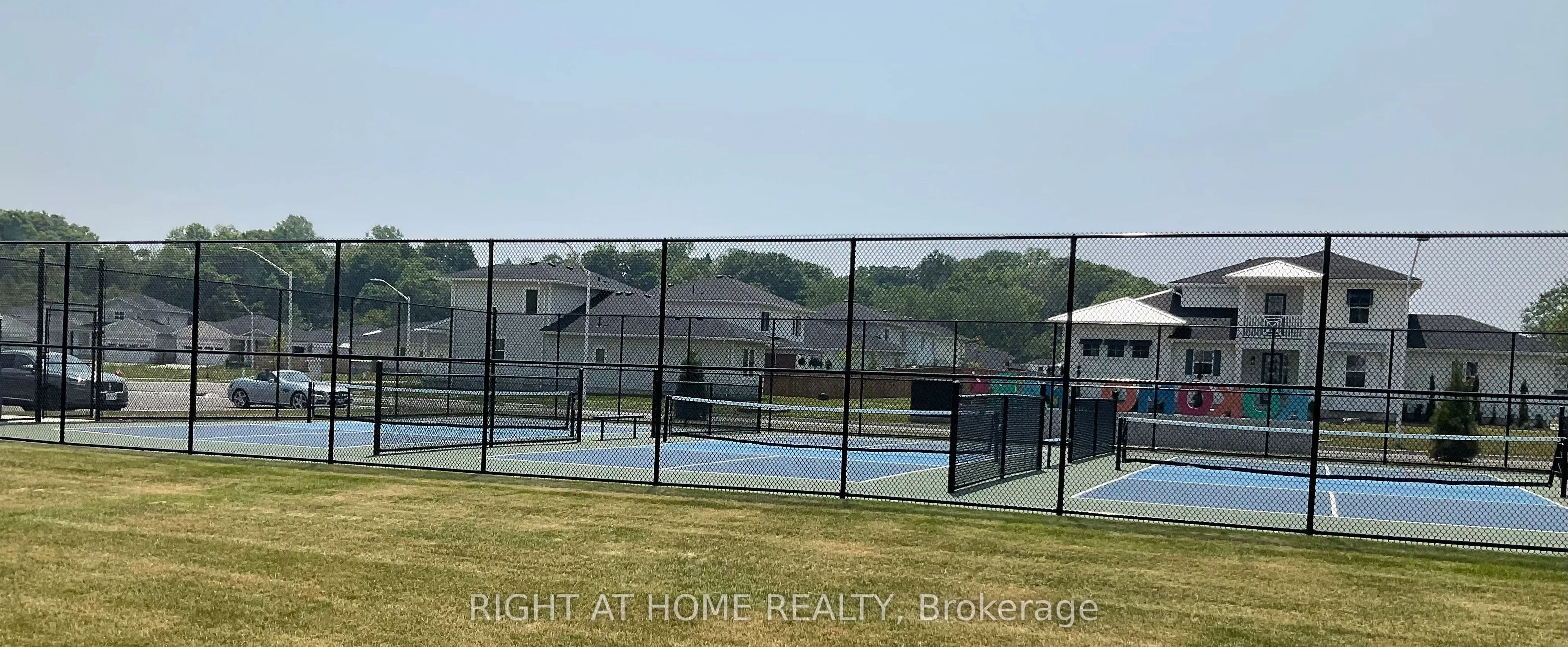 100 The promenade Road, #211
