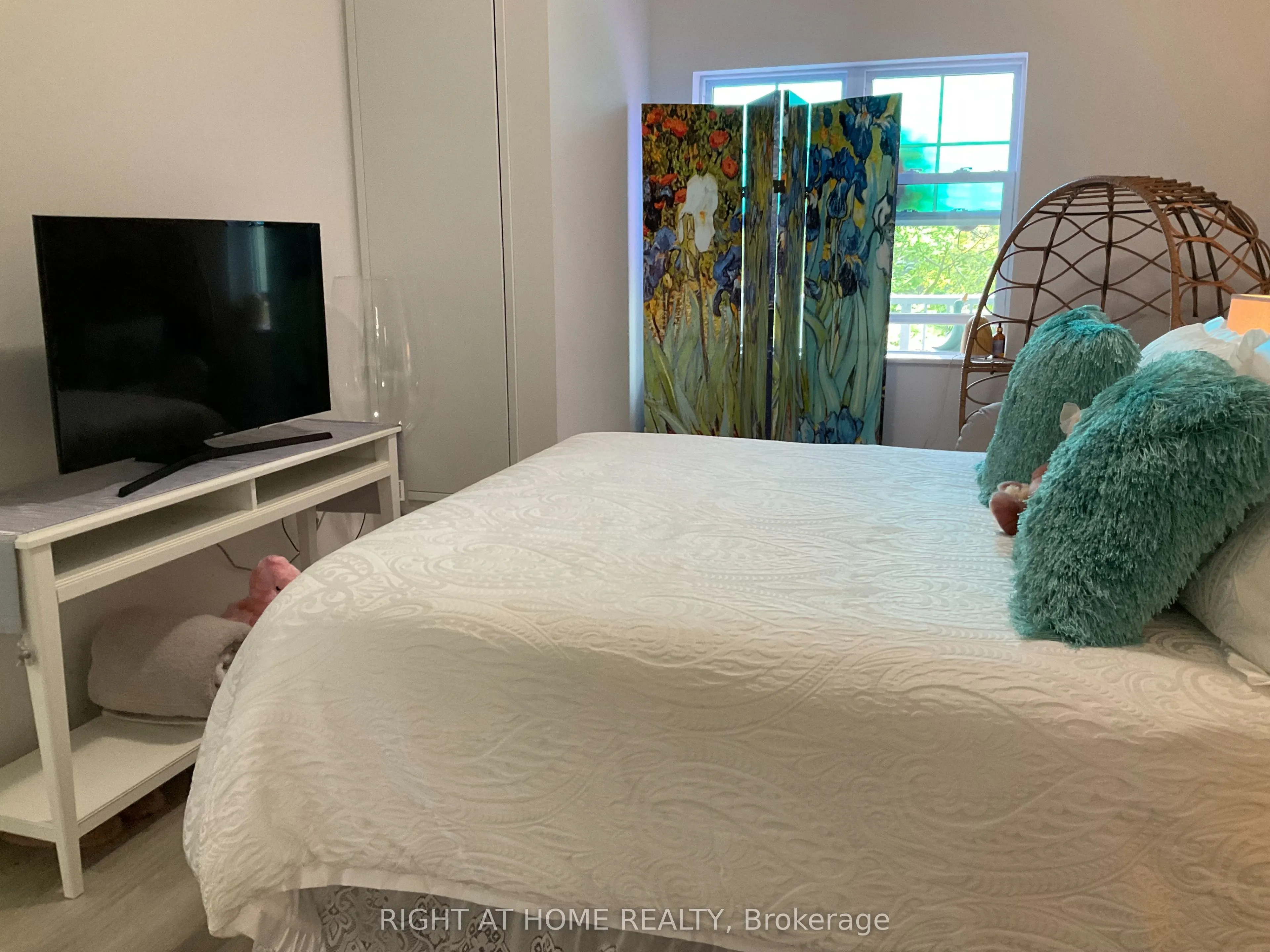 100 The promenade Road, #211