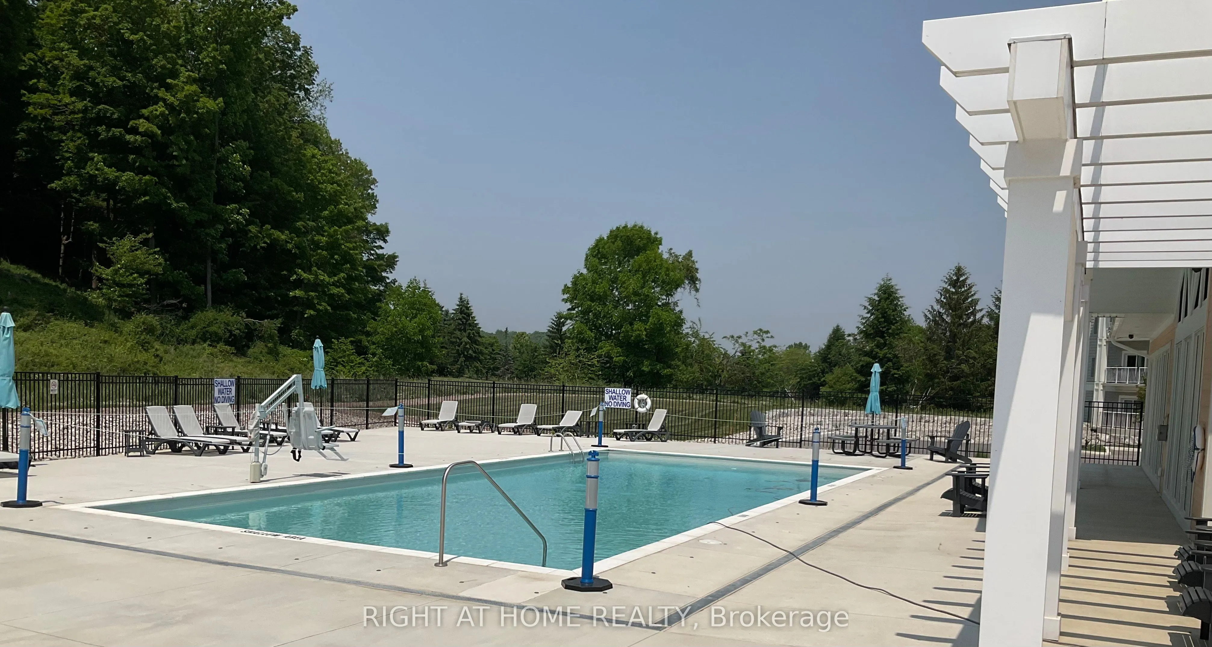 100 The promenade Road, #211