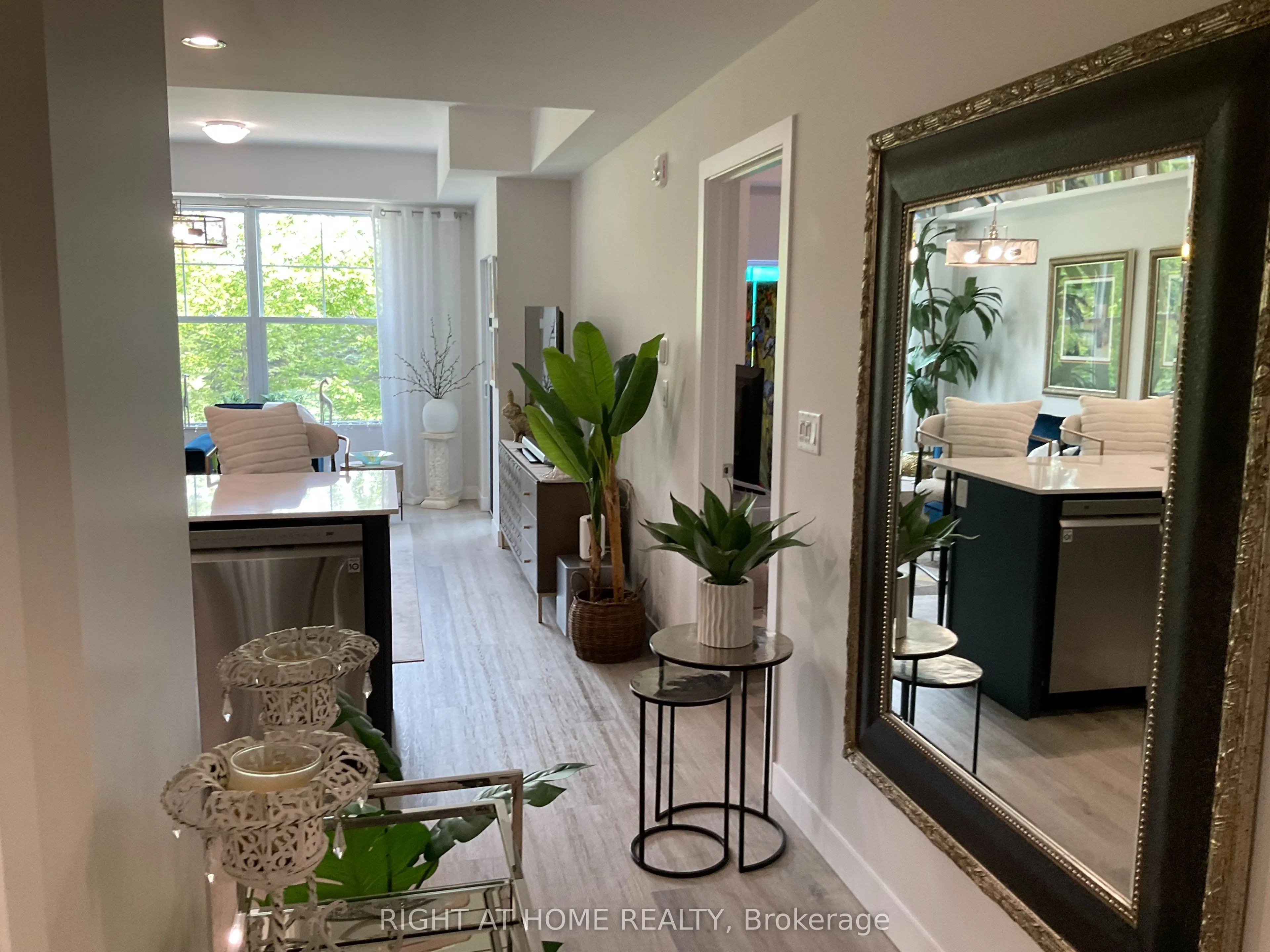 100 The promenade Road, #211