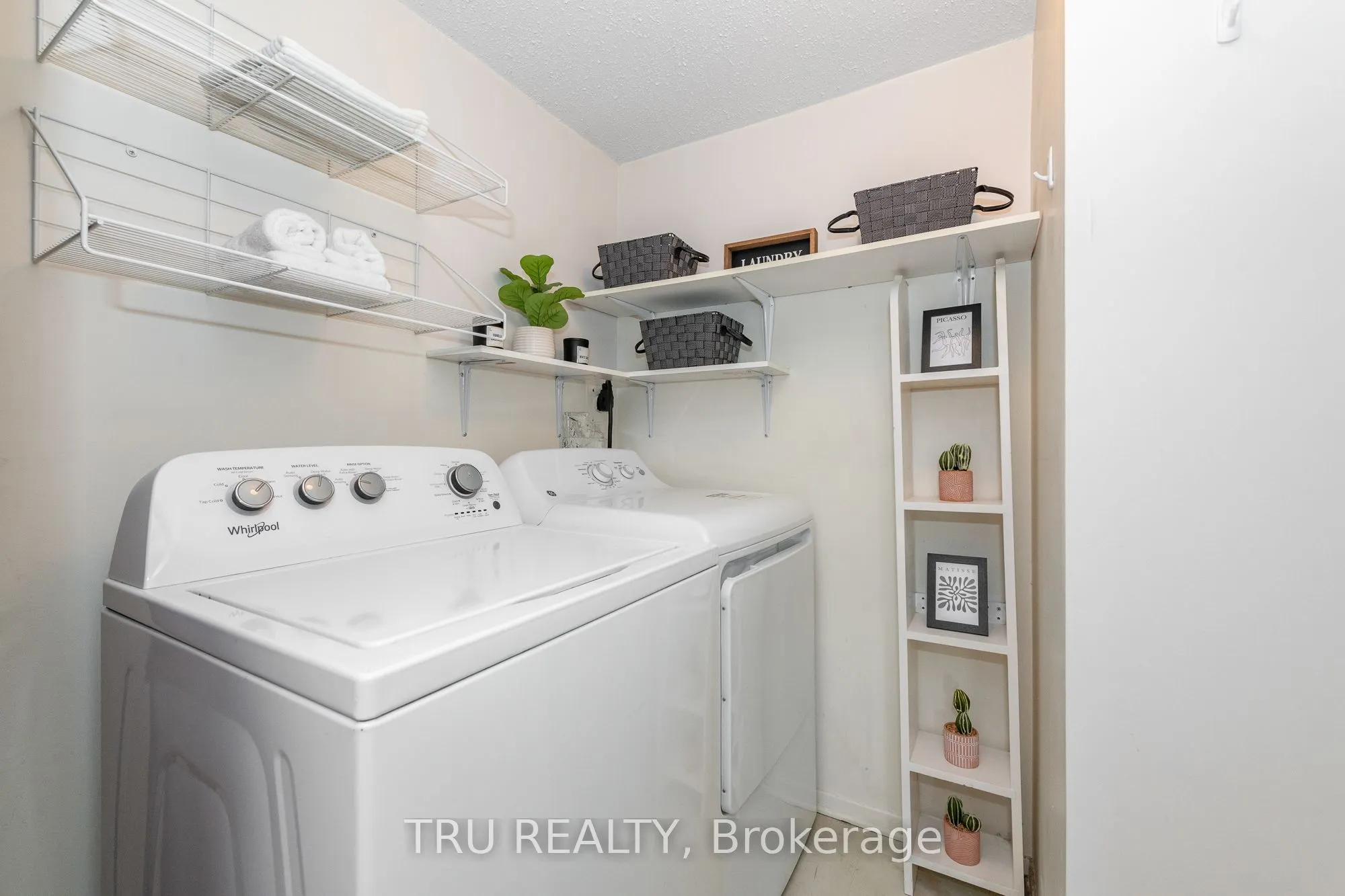 2871 Richmond Road, #603