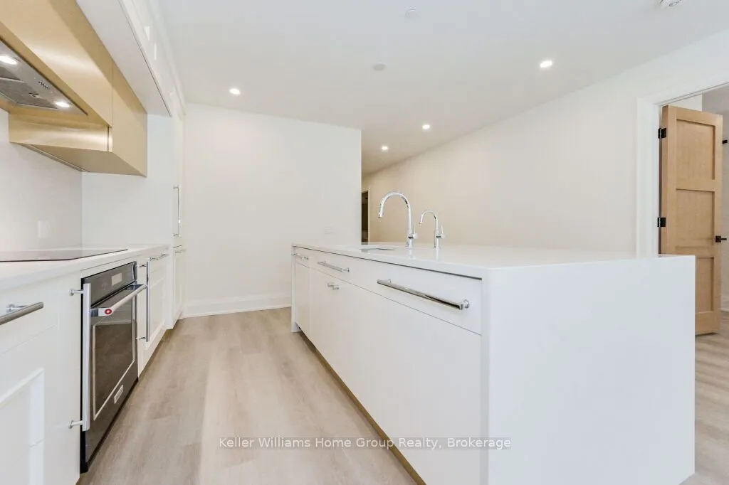 6523 Wellington Road 7, #16