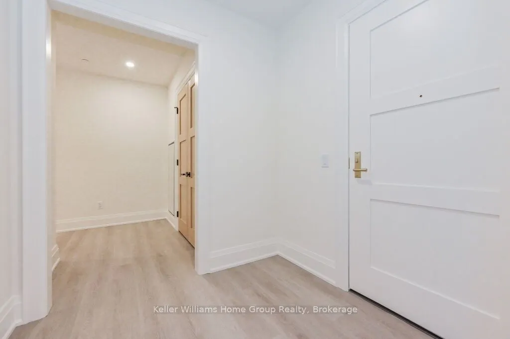6523 Wellington Road 7, #16
