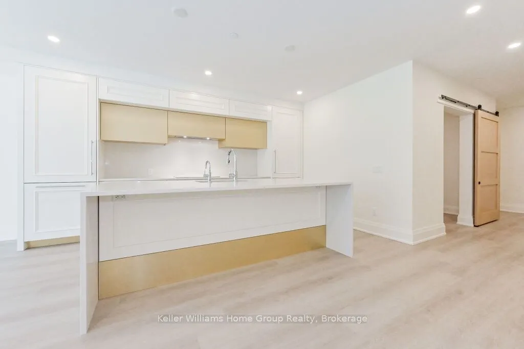 6523 Wellington Road 7, #16