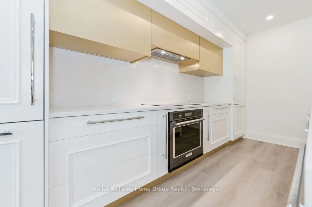 6523 Wellington Road 7, #16