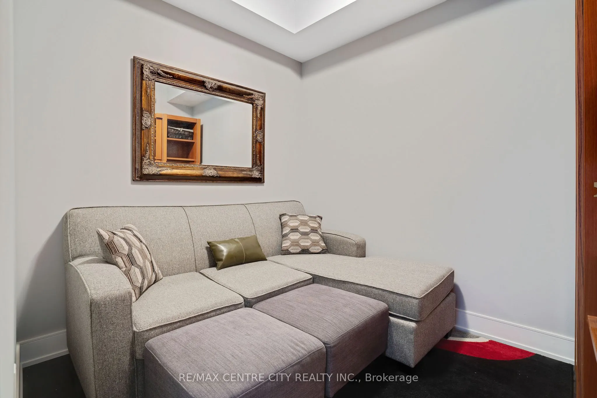 144 Park Street, #1009