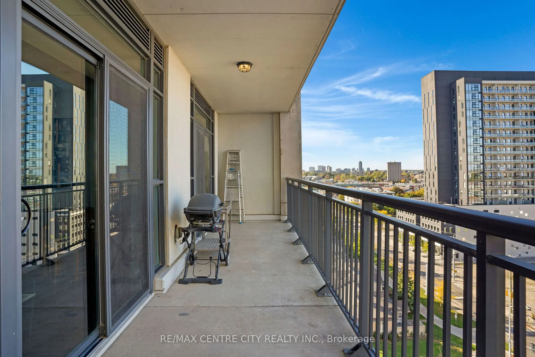 144 Park Street, #1009