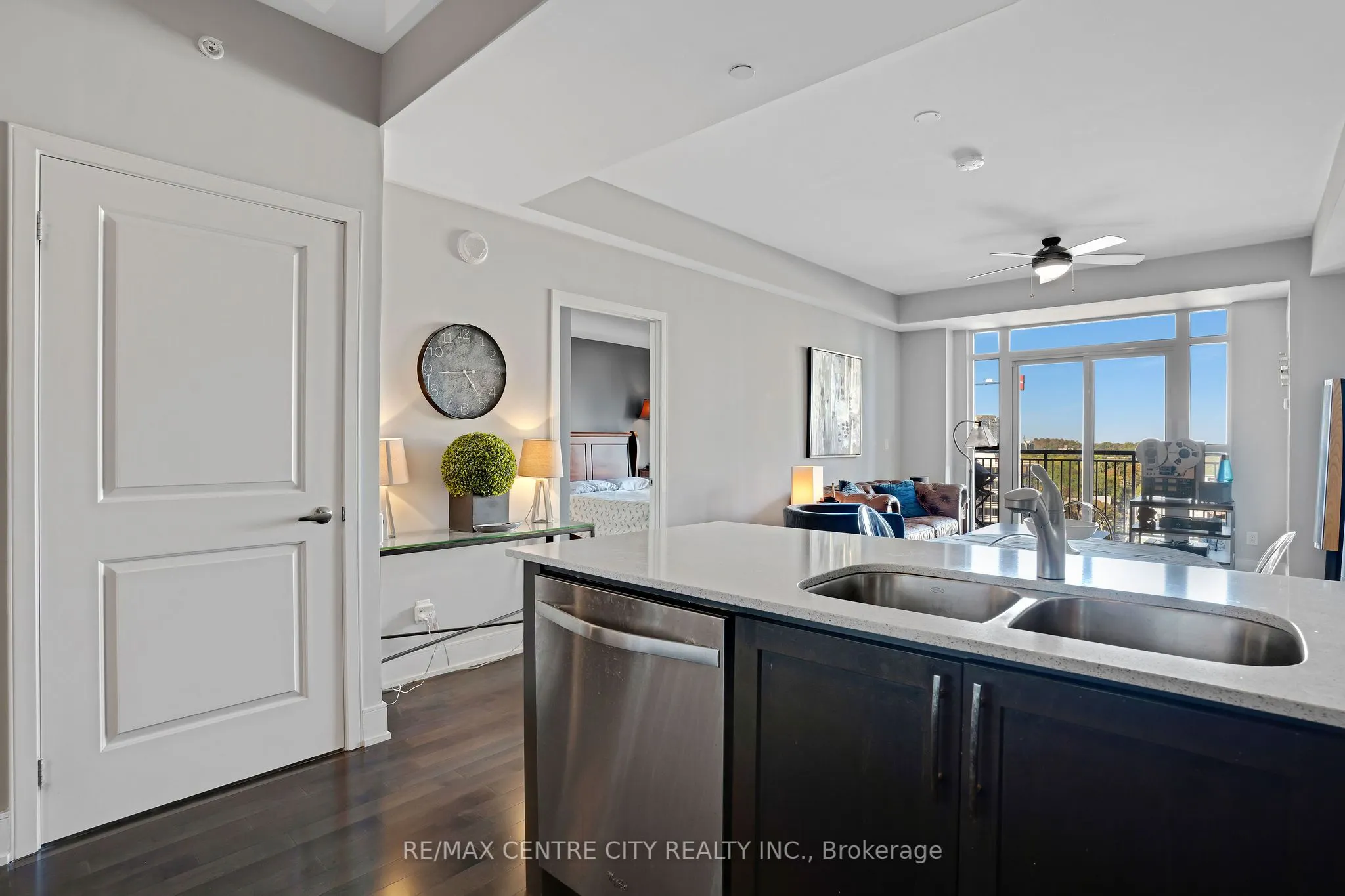 144 Park Street, #1009