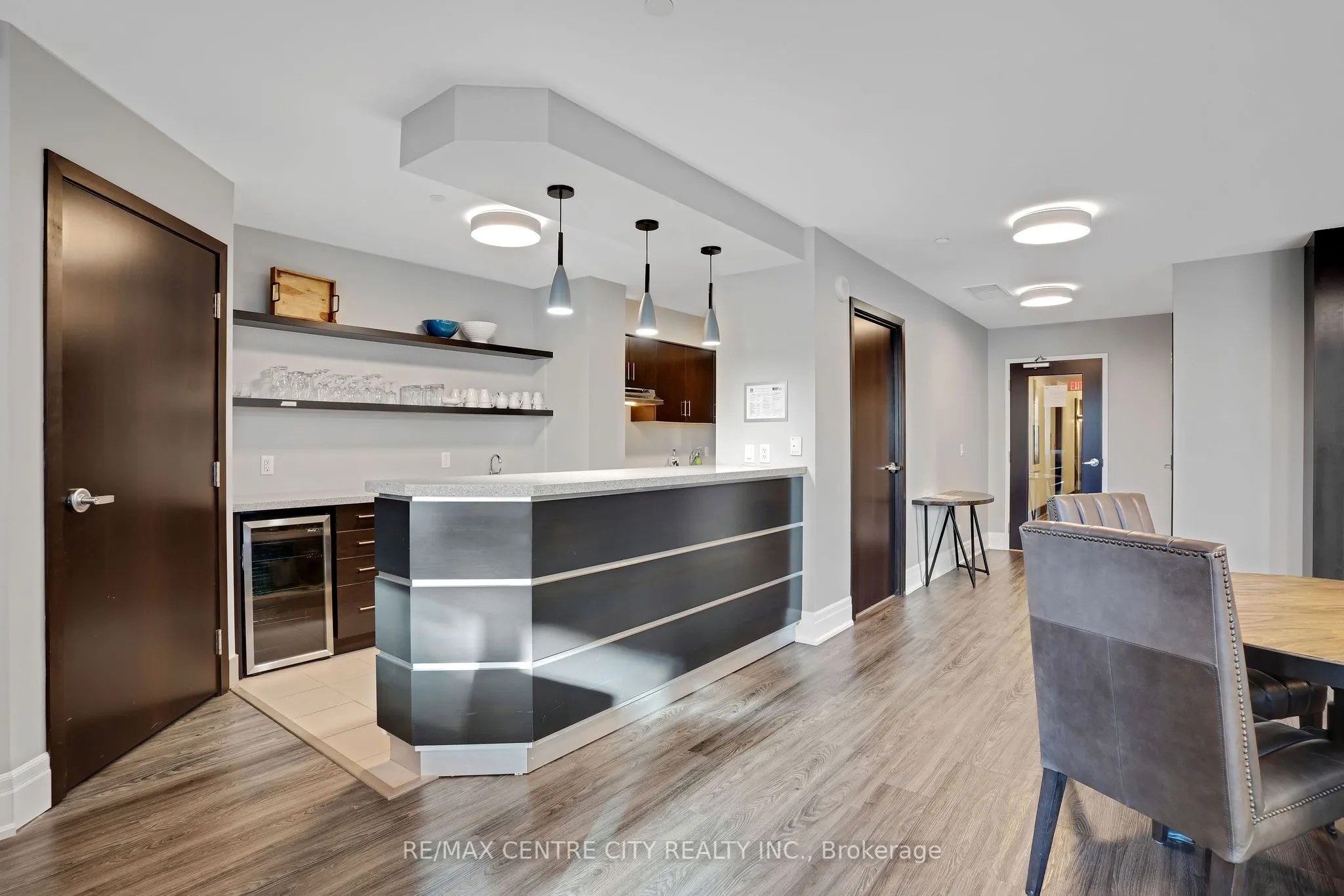 144 Park Street, #1009