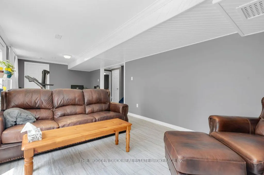 7 Kerry Circle
