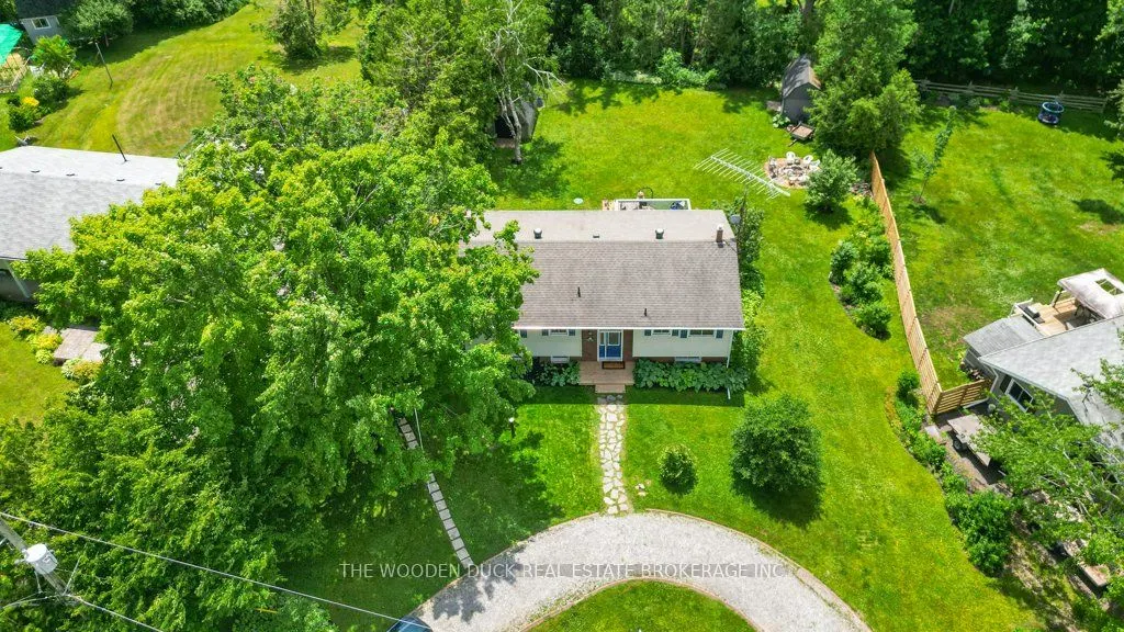 7 Kerry Circle