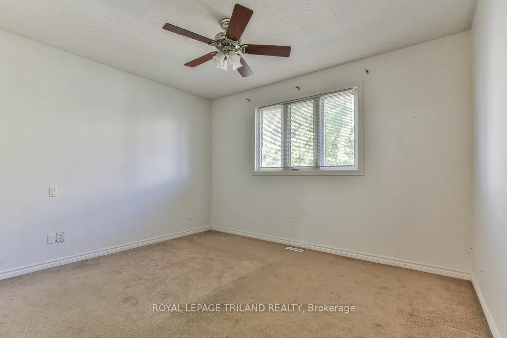 1152 OAKCROSSING Road