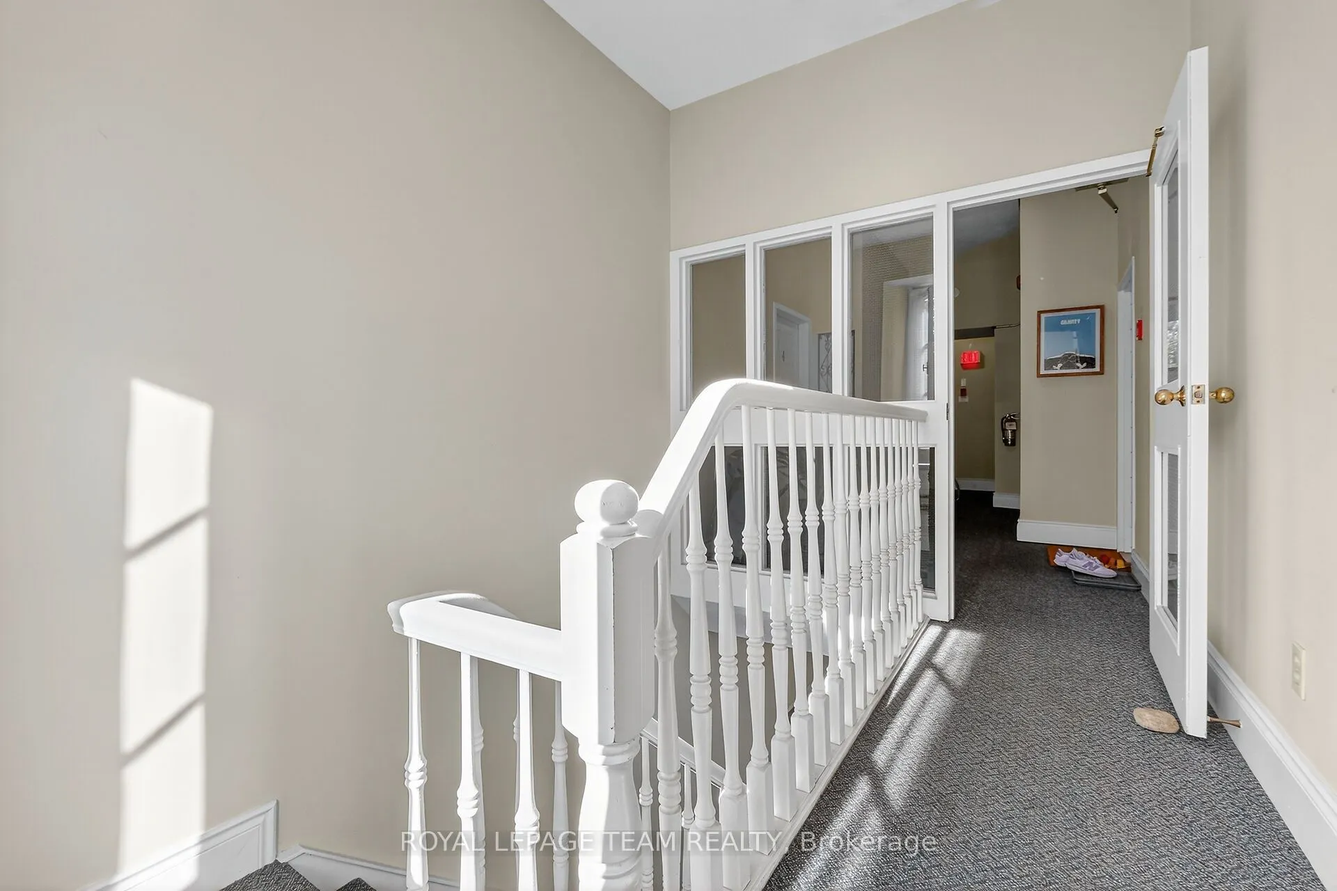 635 Richmond Road, #6