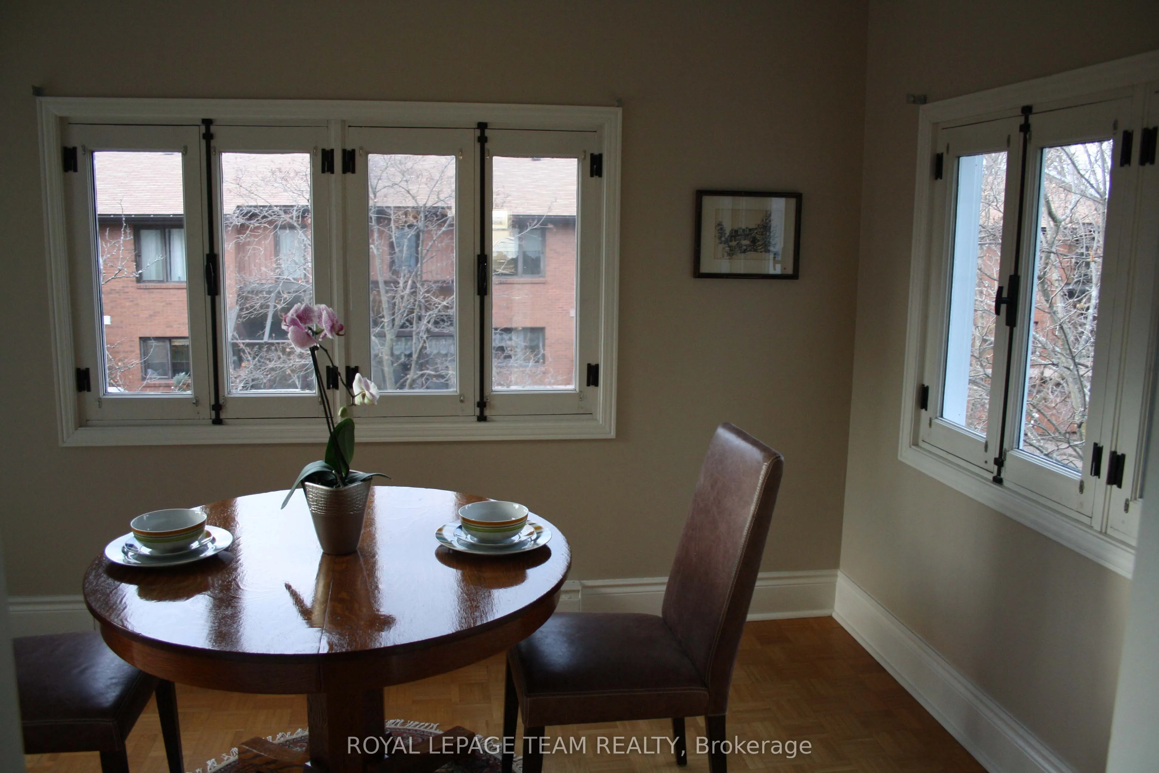 635 Richmond Road, #6