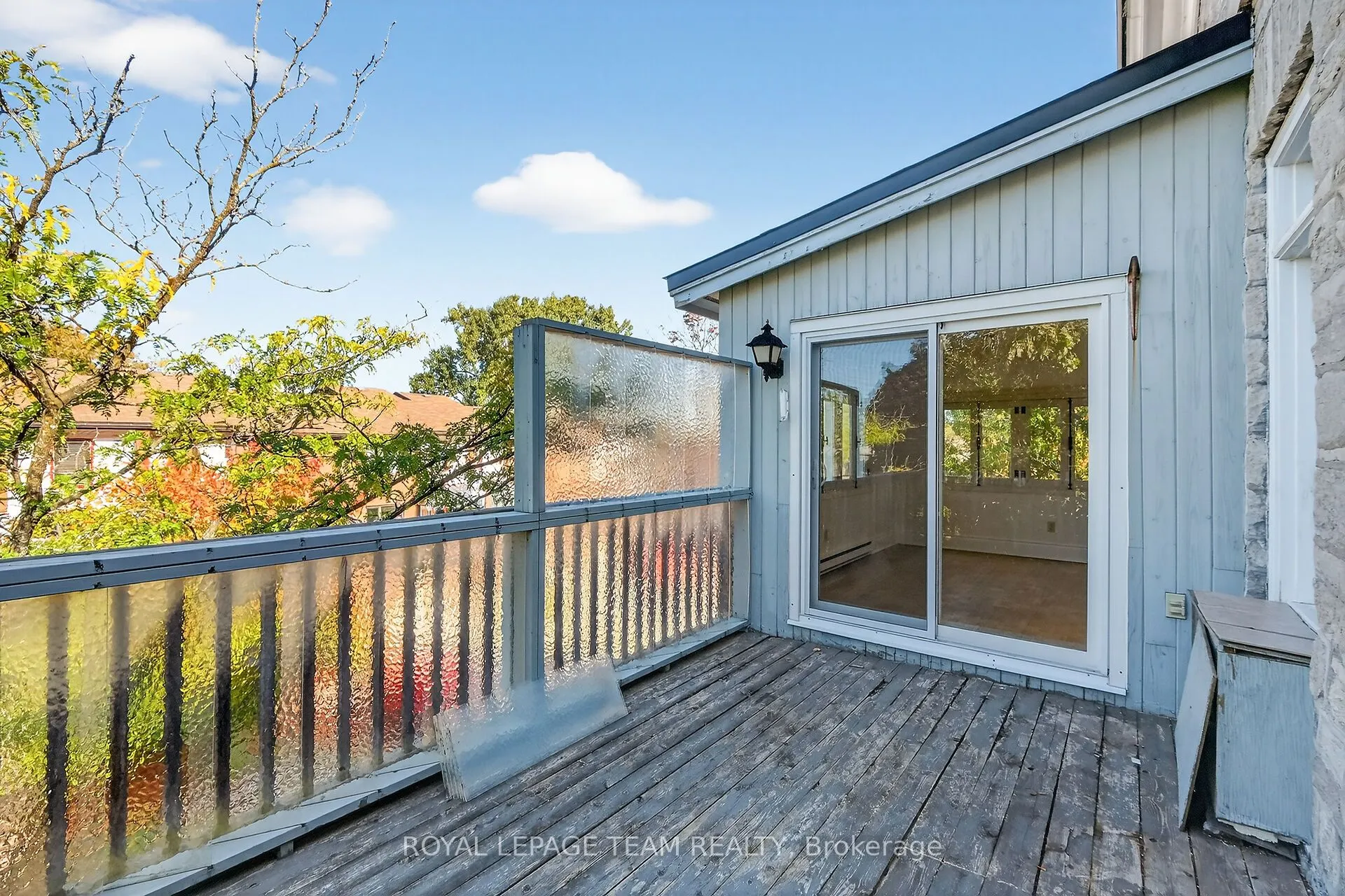 635 Richmond Road, #6