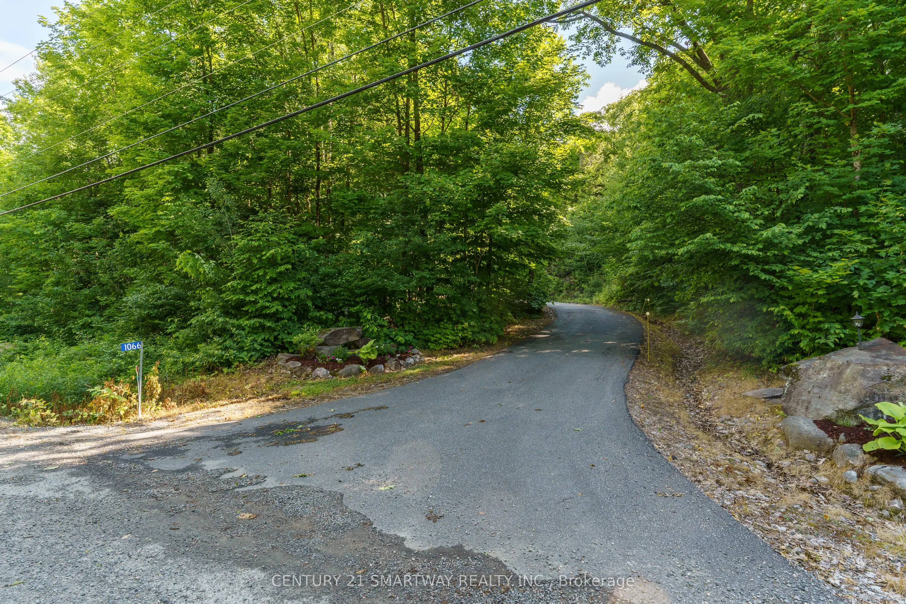 1066 Tally-Ho Winter Park Road