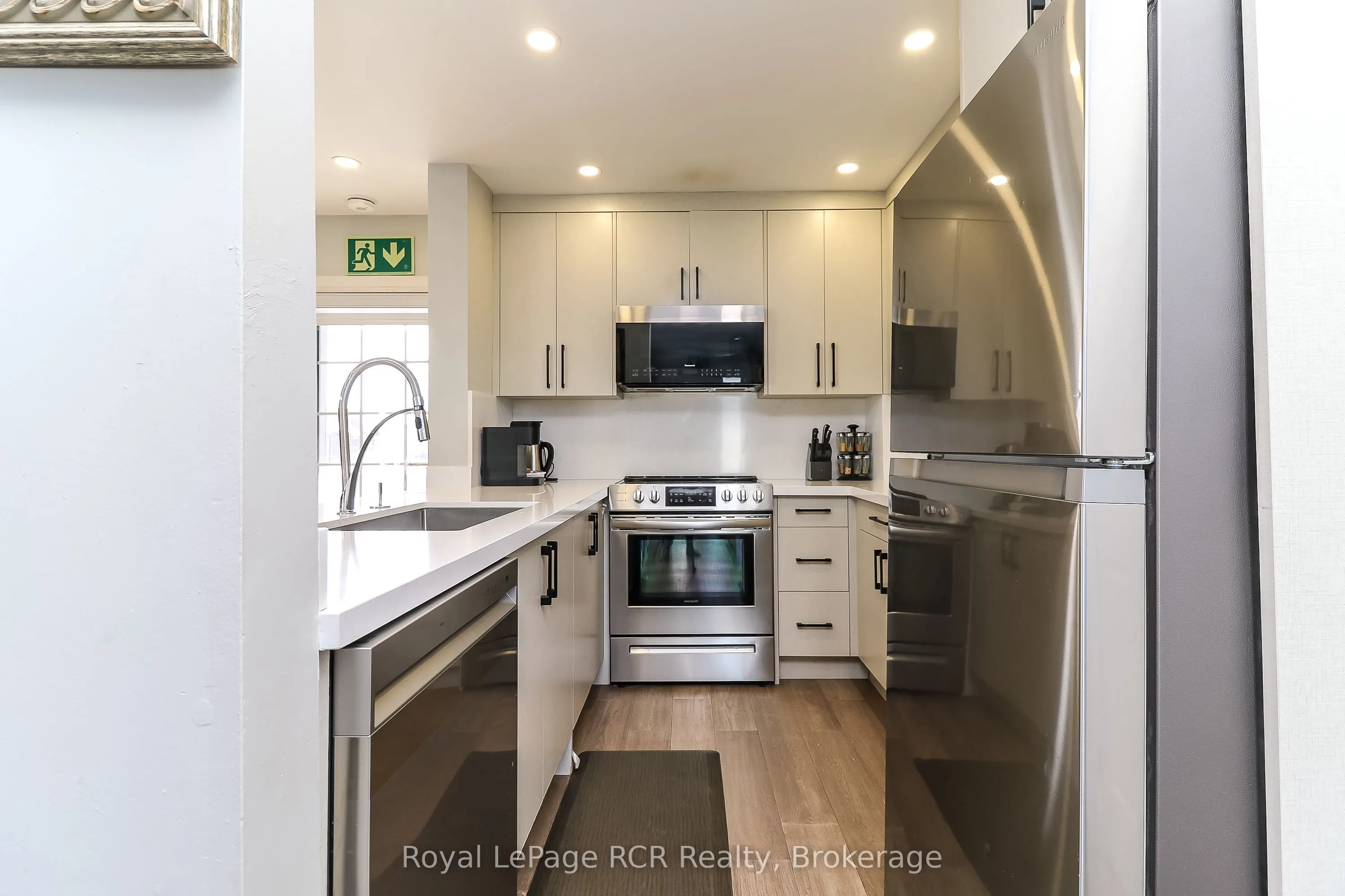 162 Settlers Way, #22