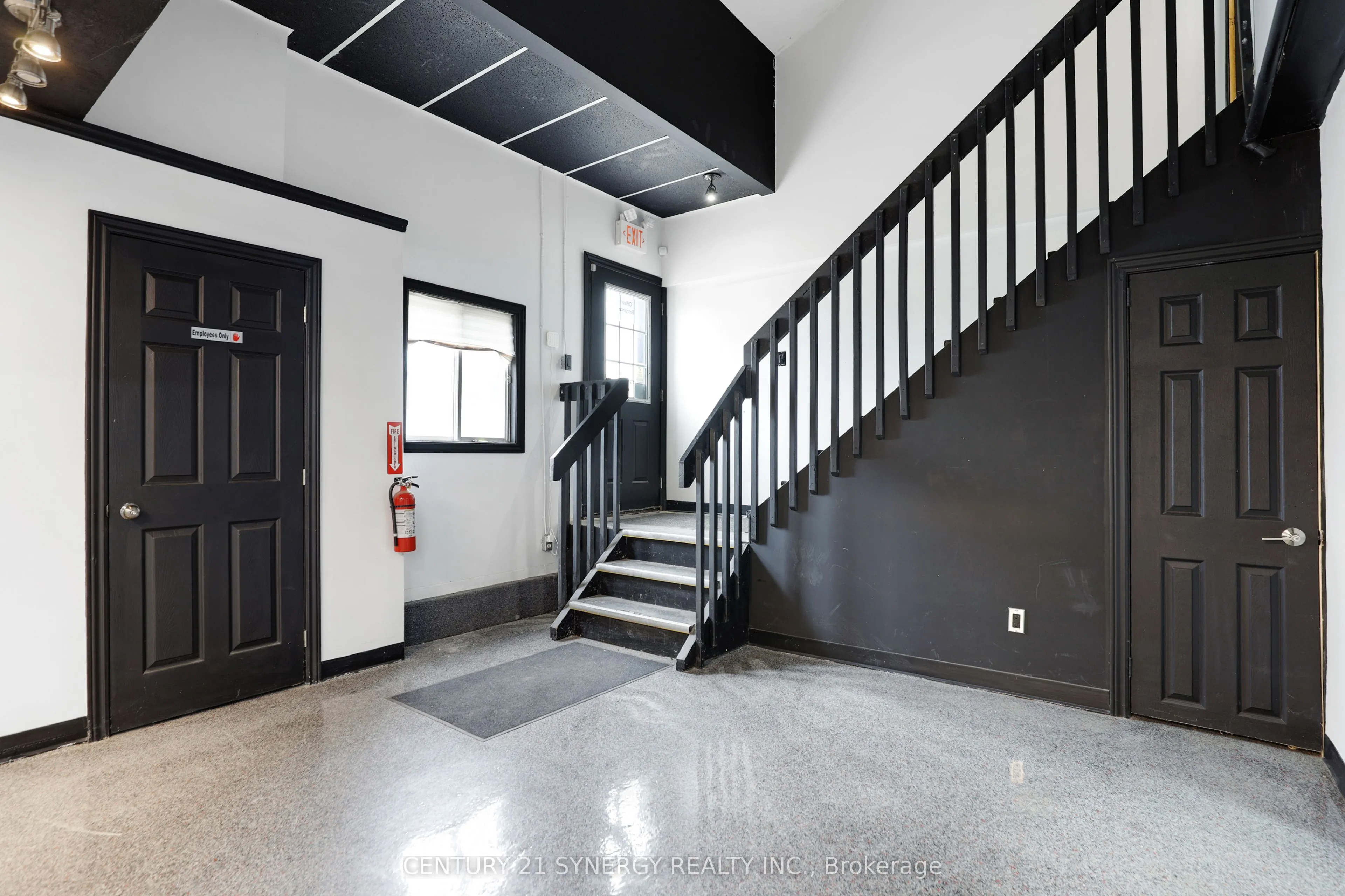 42 UNION Street, #Unit 2