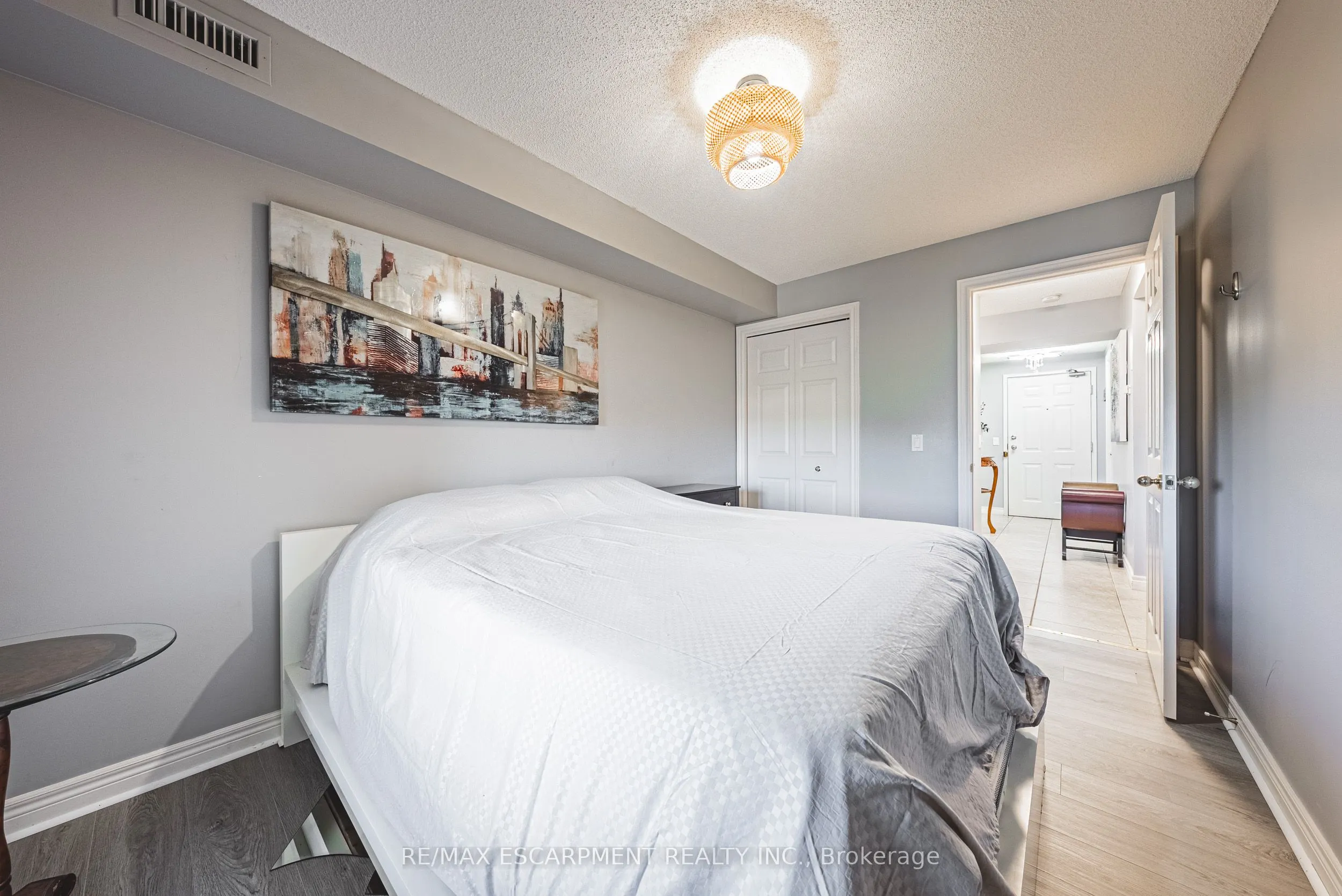 990 Golf Links Road, #308