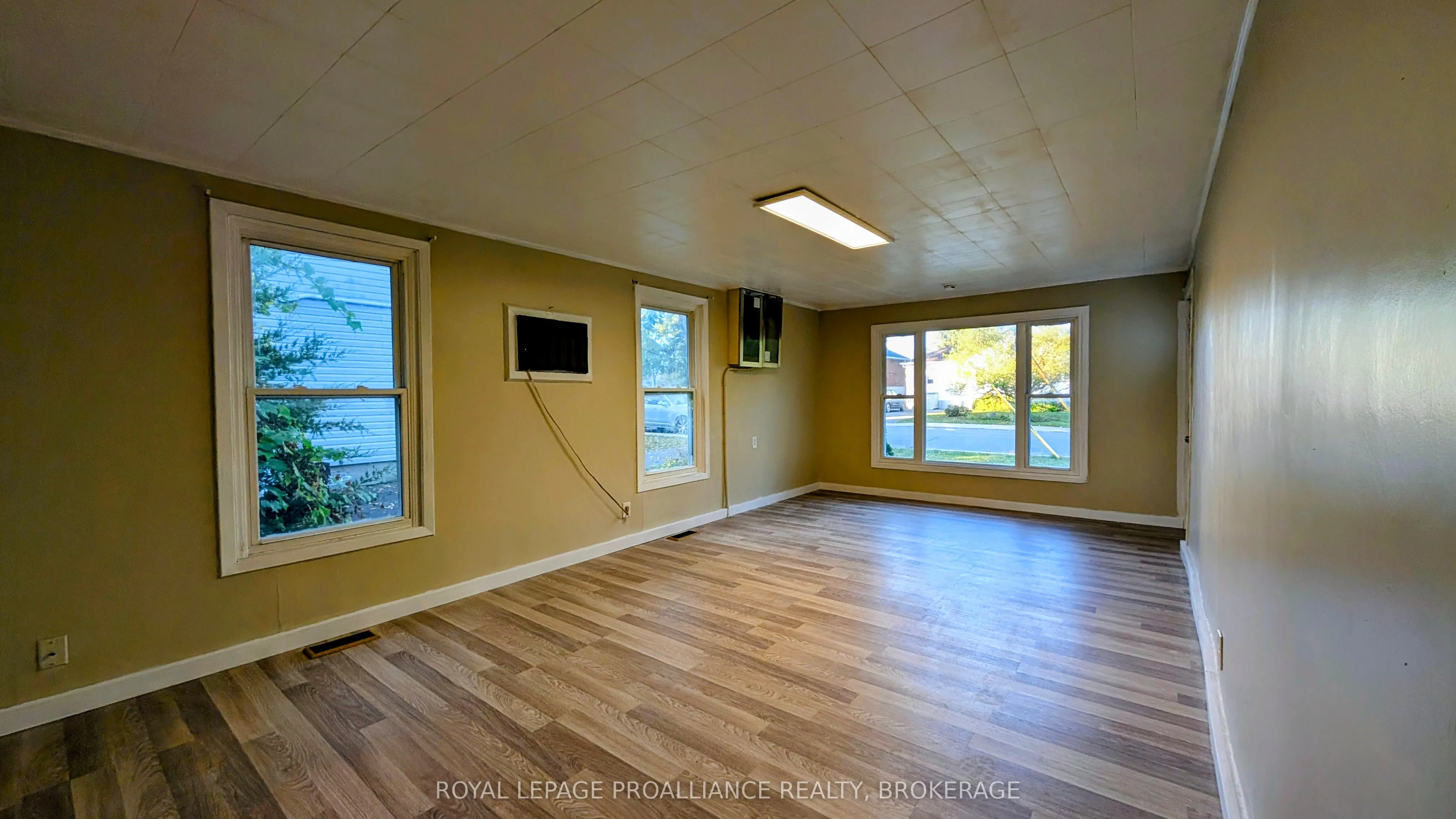 79 McDonald Avenue