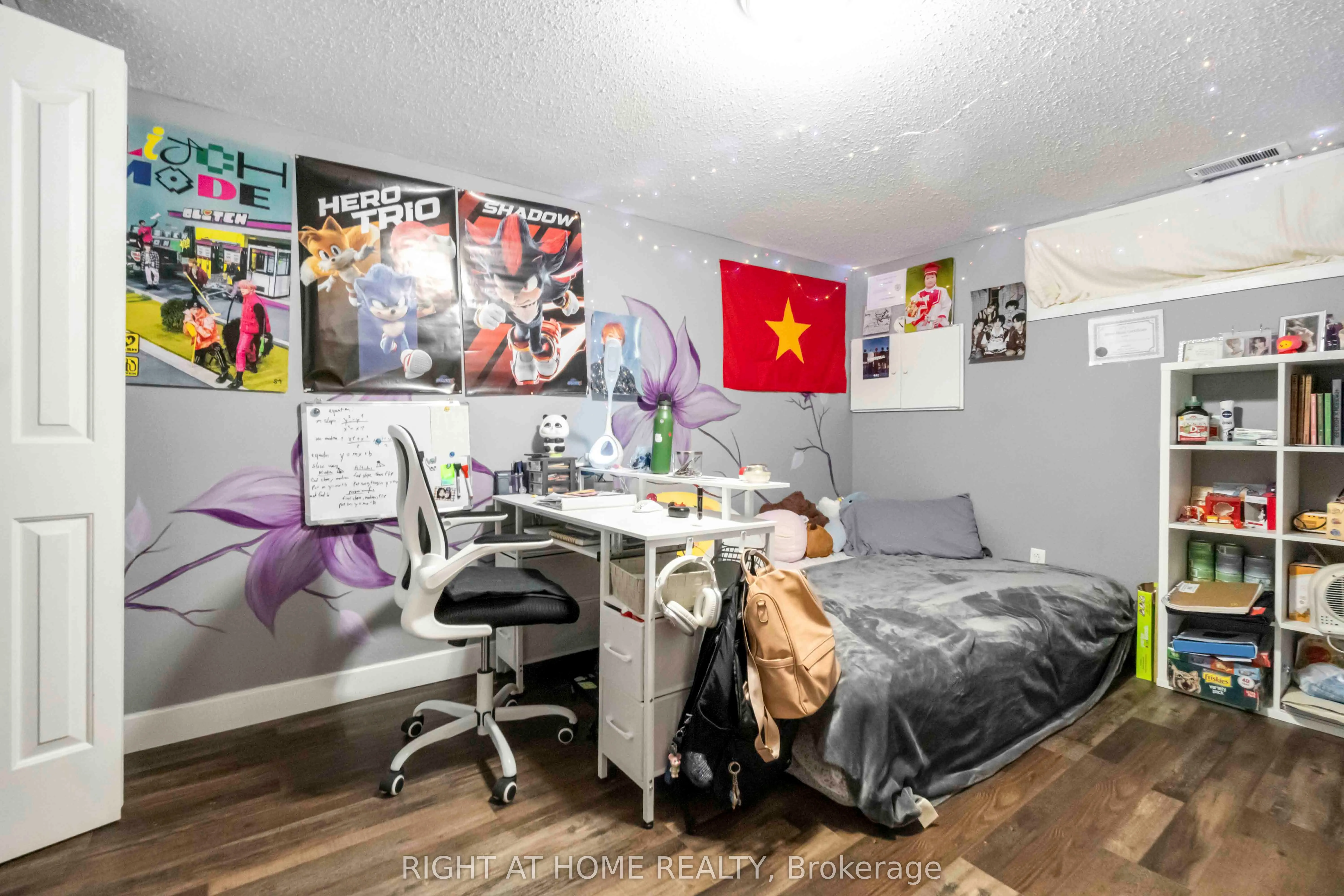 21 Midland Crescent, #3