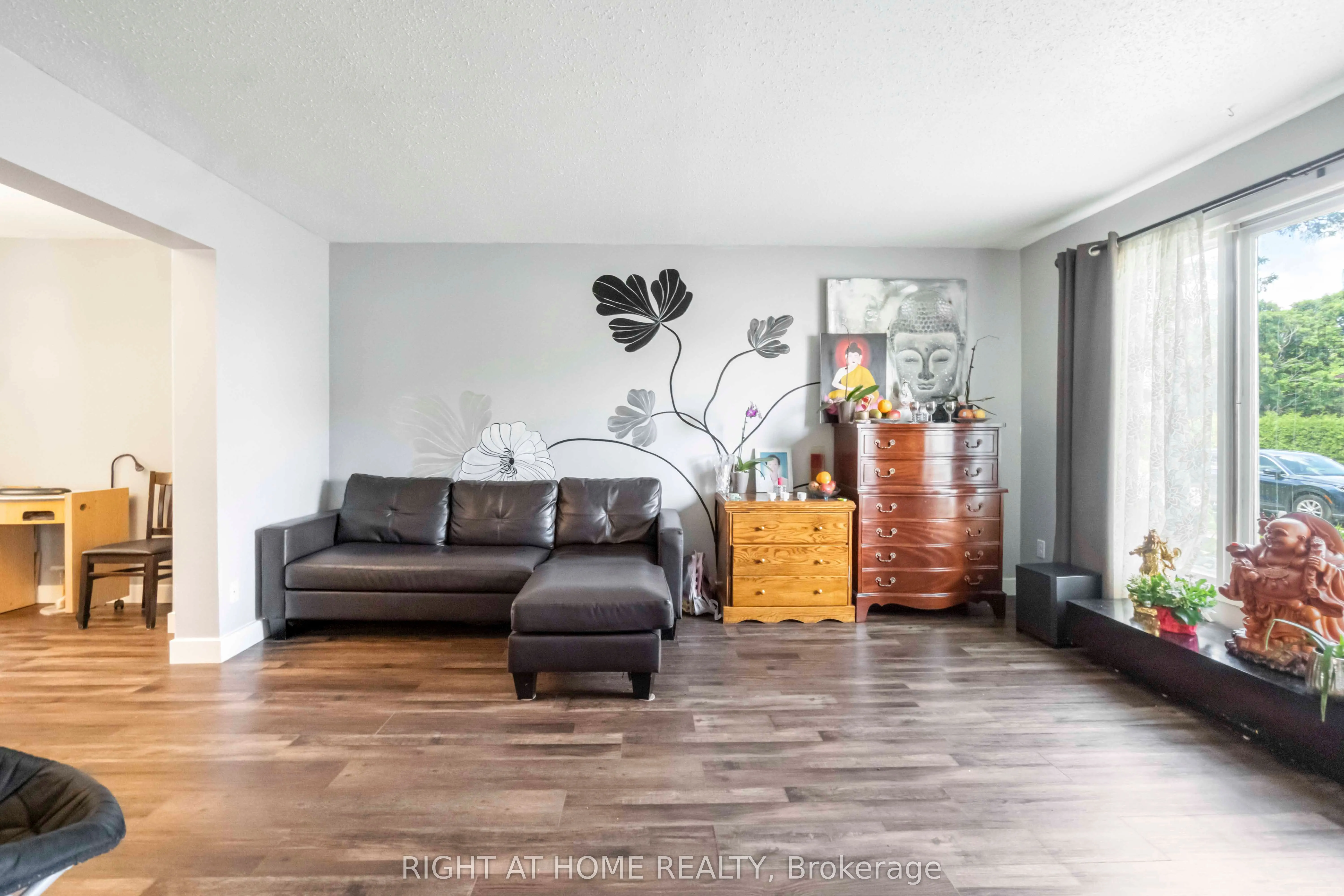 21 Midland Crescent, #3