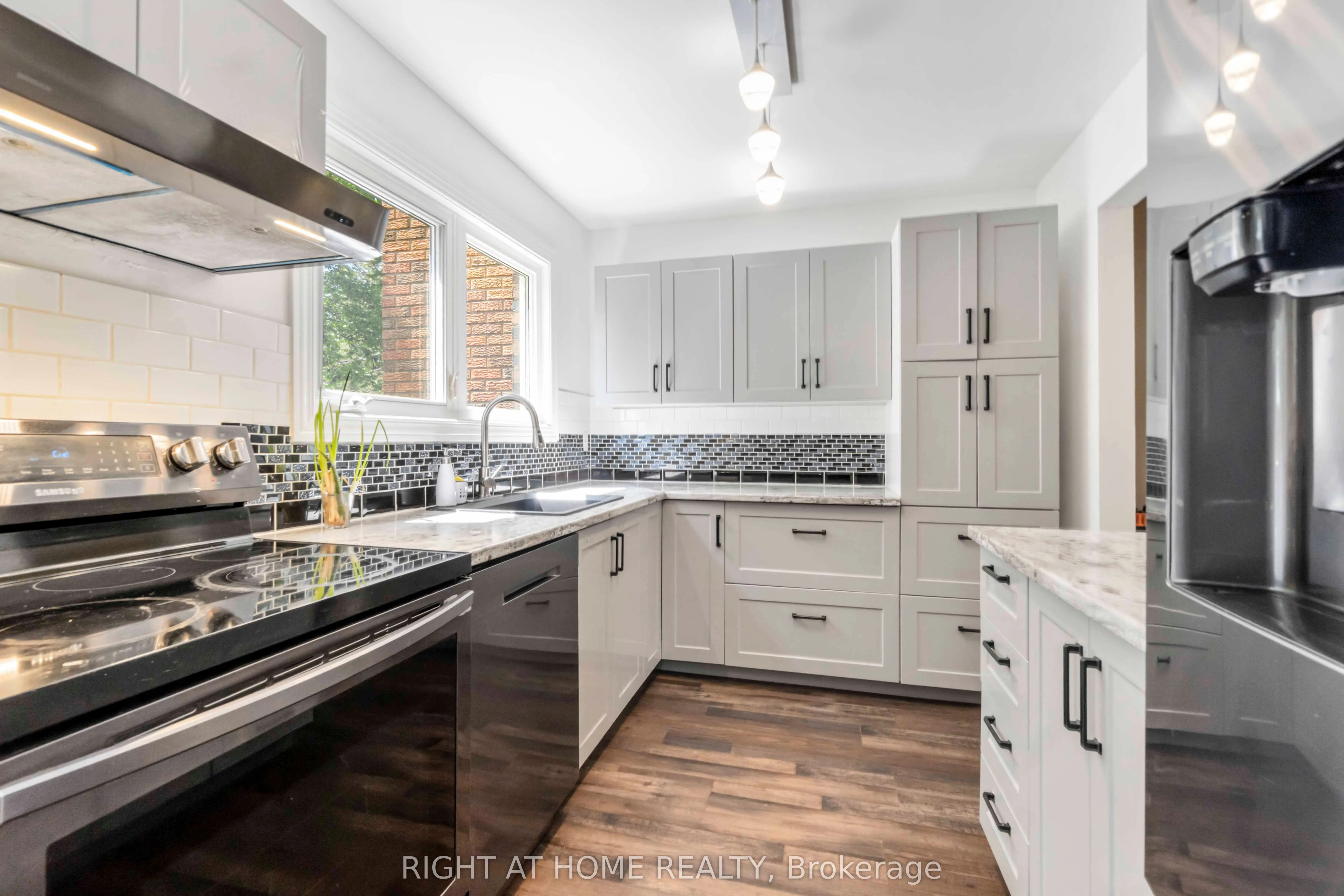 21 Midland Crescent, #3