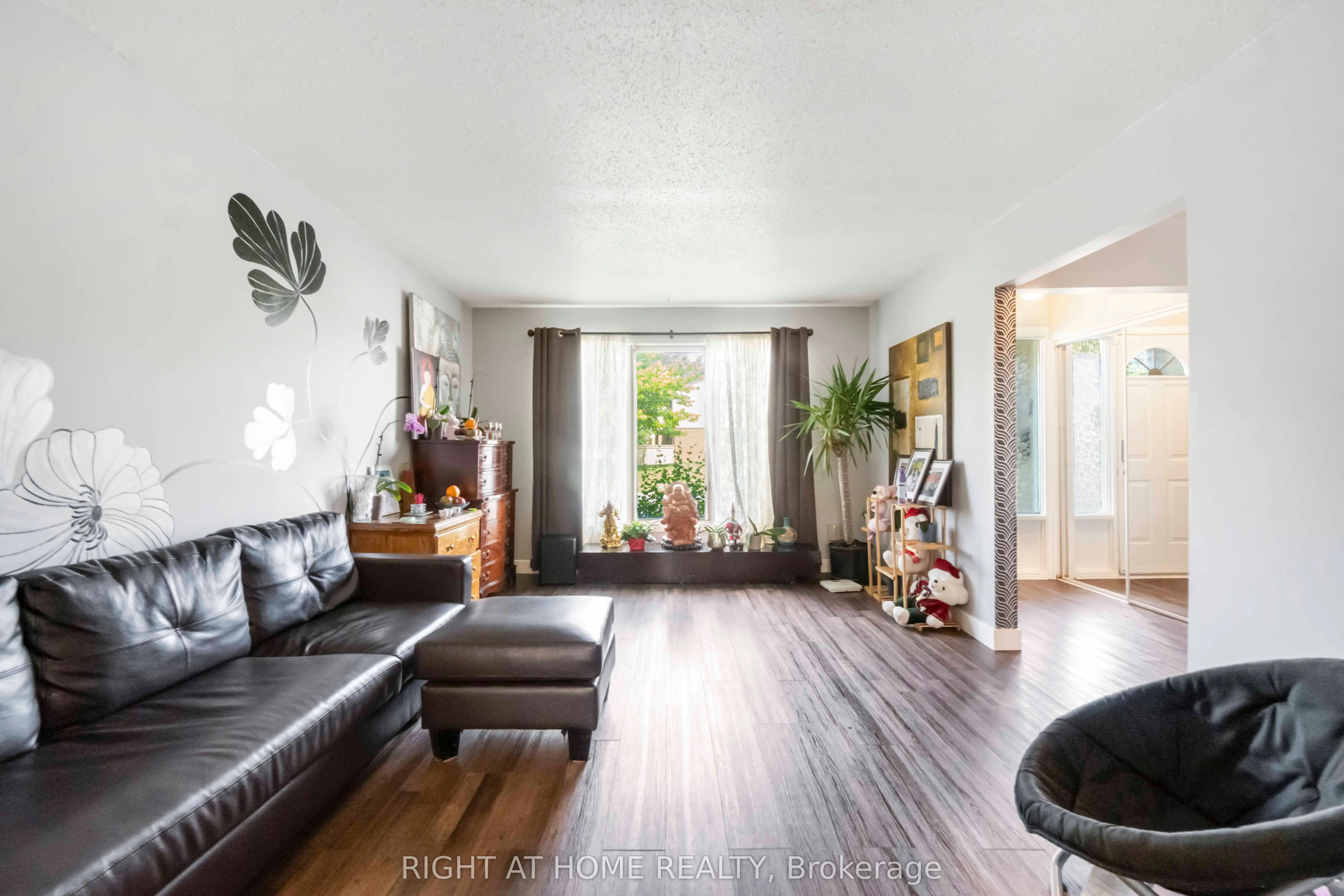21 Midland Crescent, #3